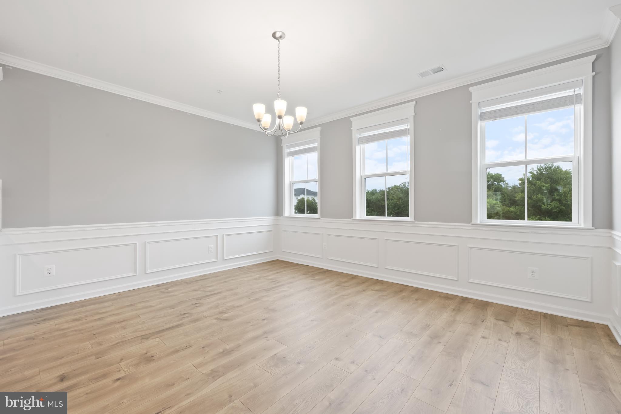 LONG GATE - Residential