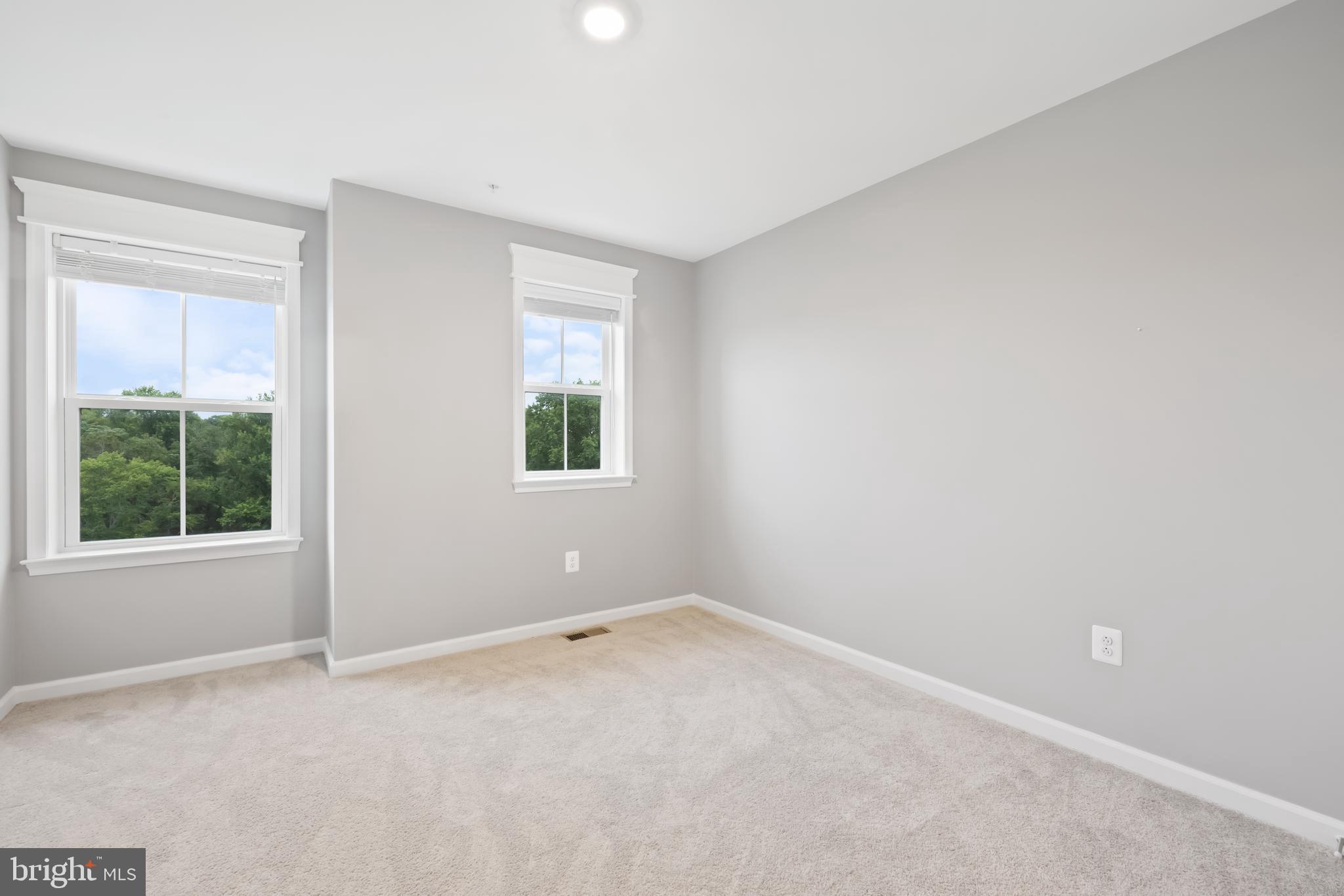 LONG GATE - Residential