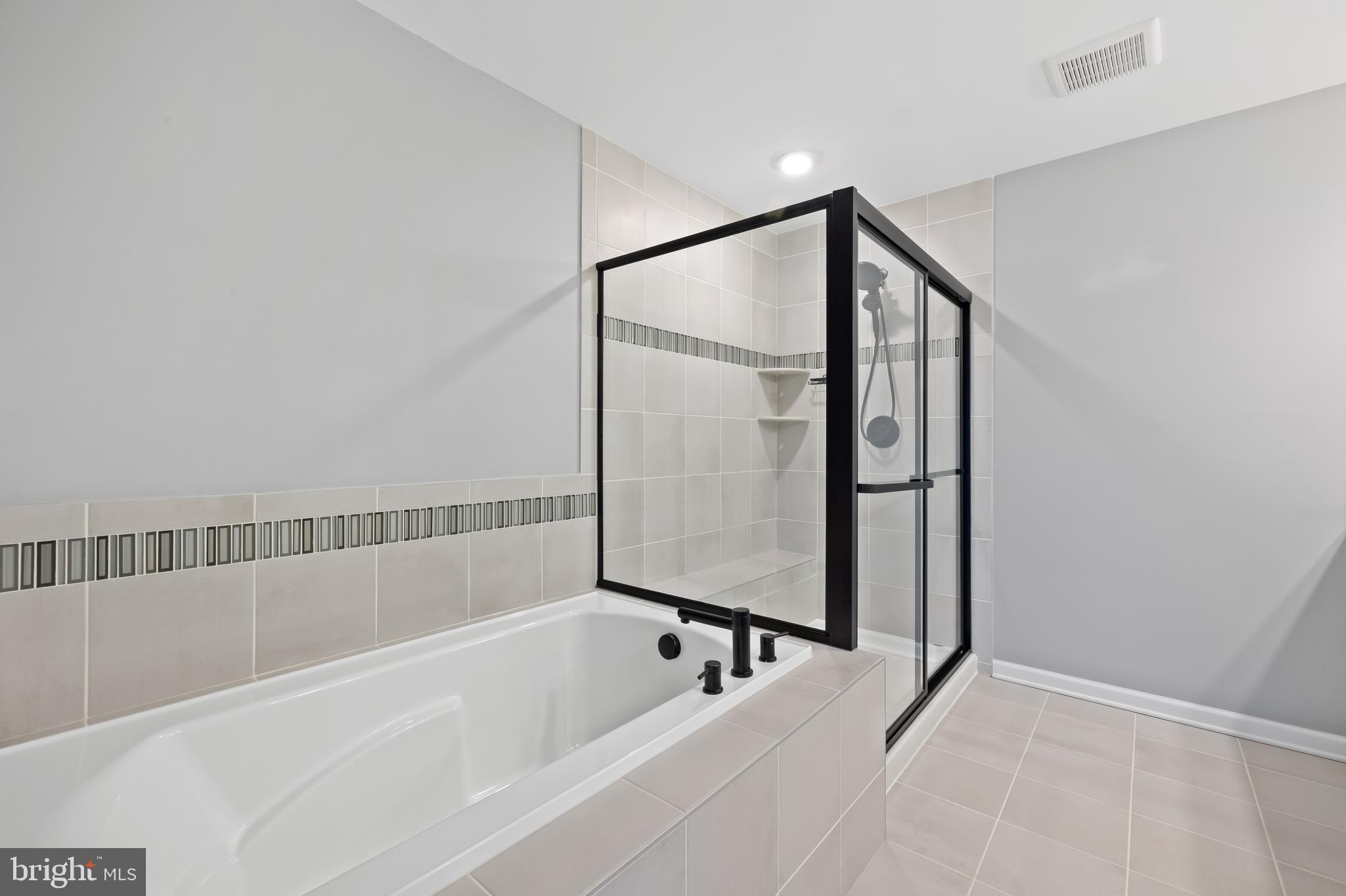 LONG GATE - Residential