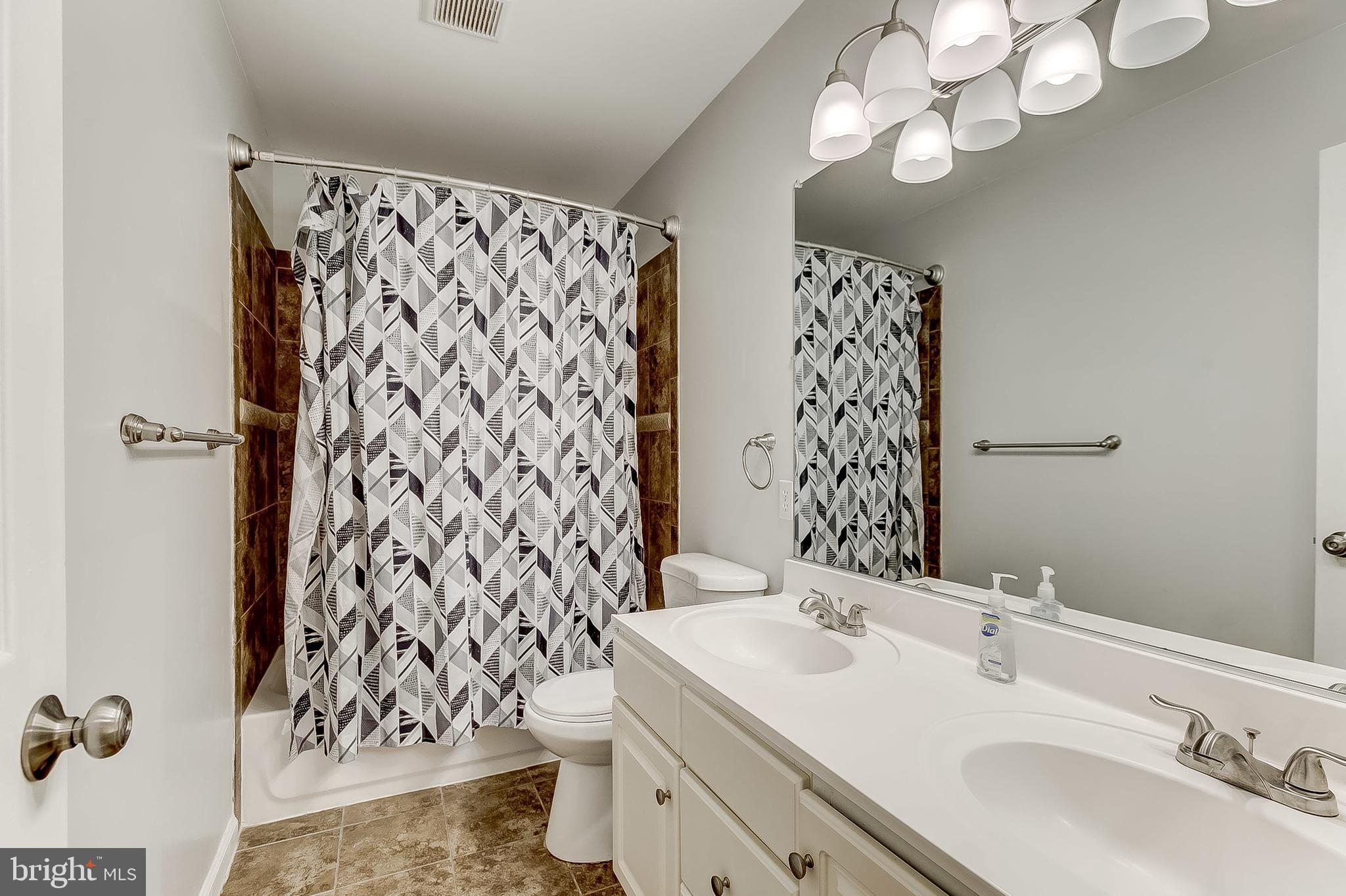 WOODLEAF - Residential