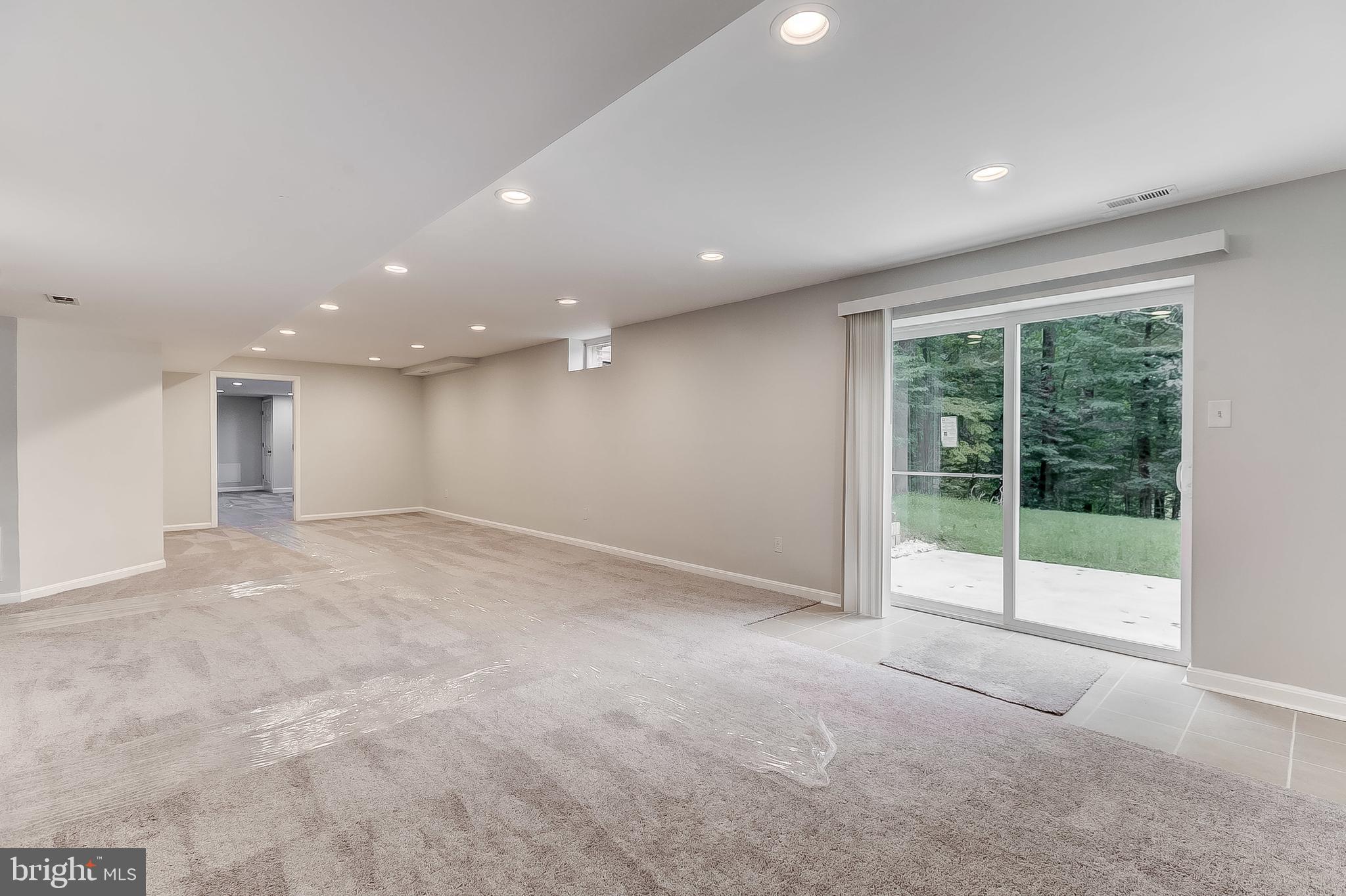 WOODLEAF - Residential