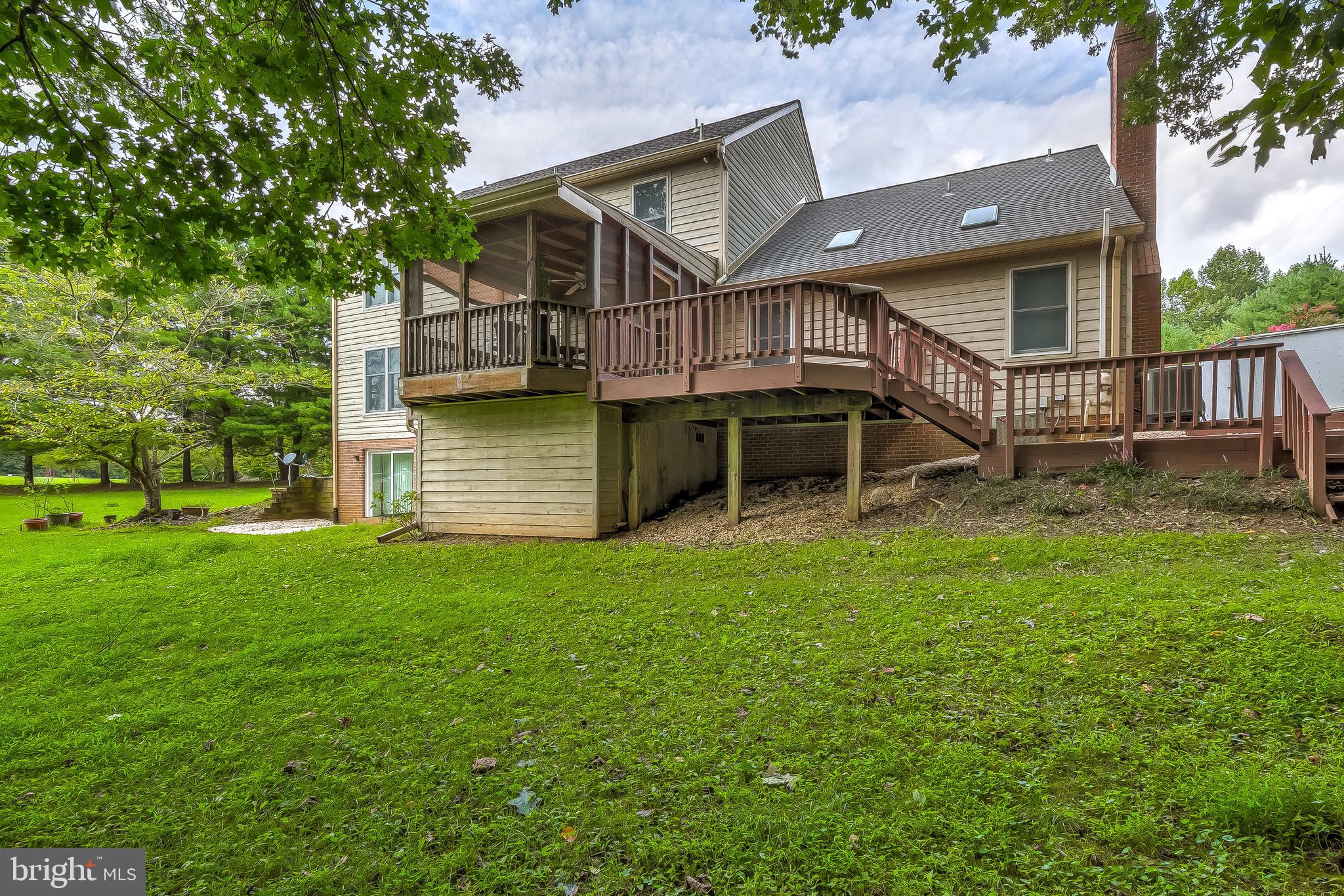 WOODLEAF - Residential