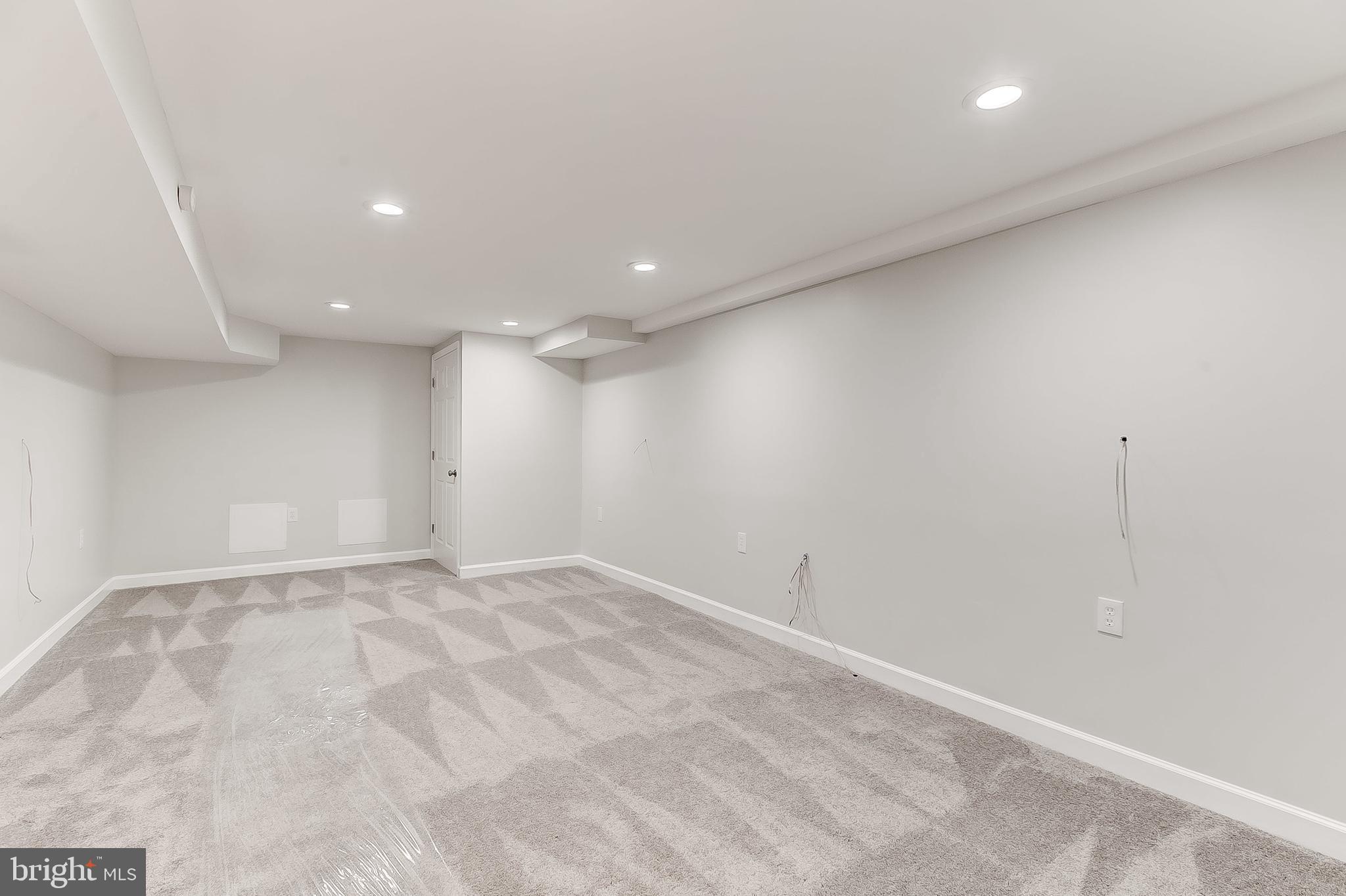 WOODLEAF - Residential