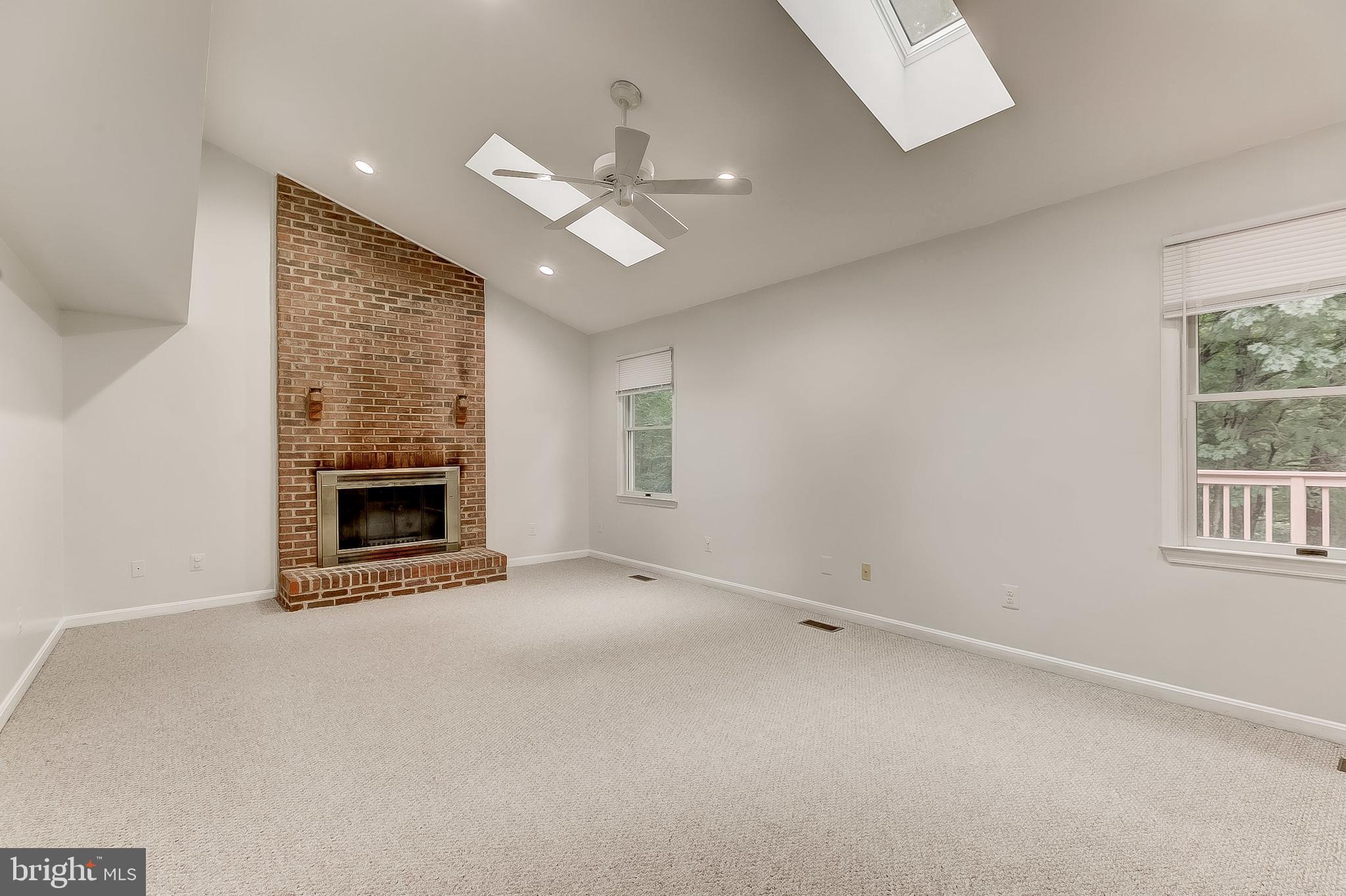 WOODLEAF - Residential