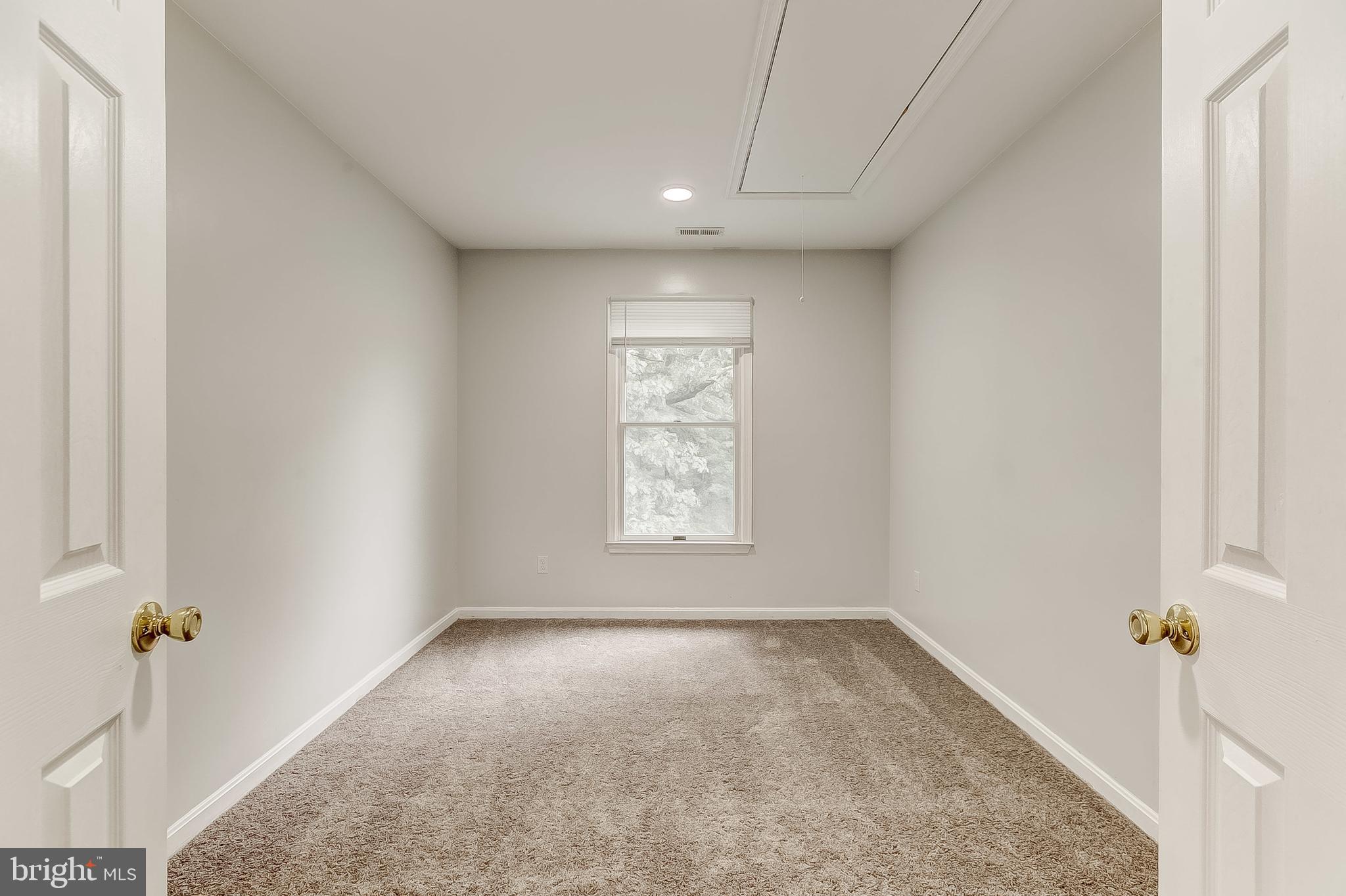 WOODLEAF - Residential