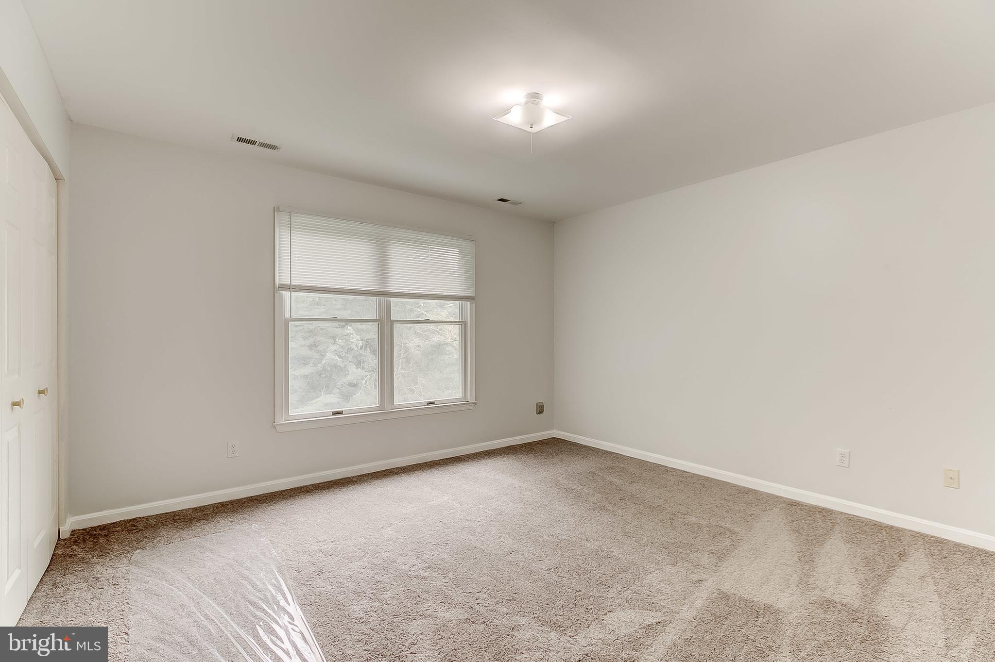 WOODLEAF - Residential