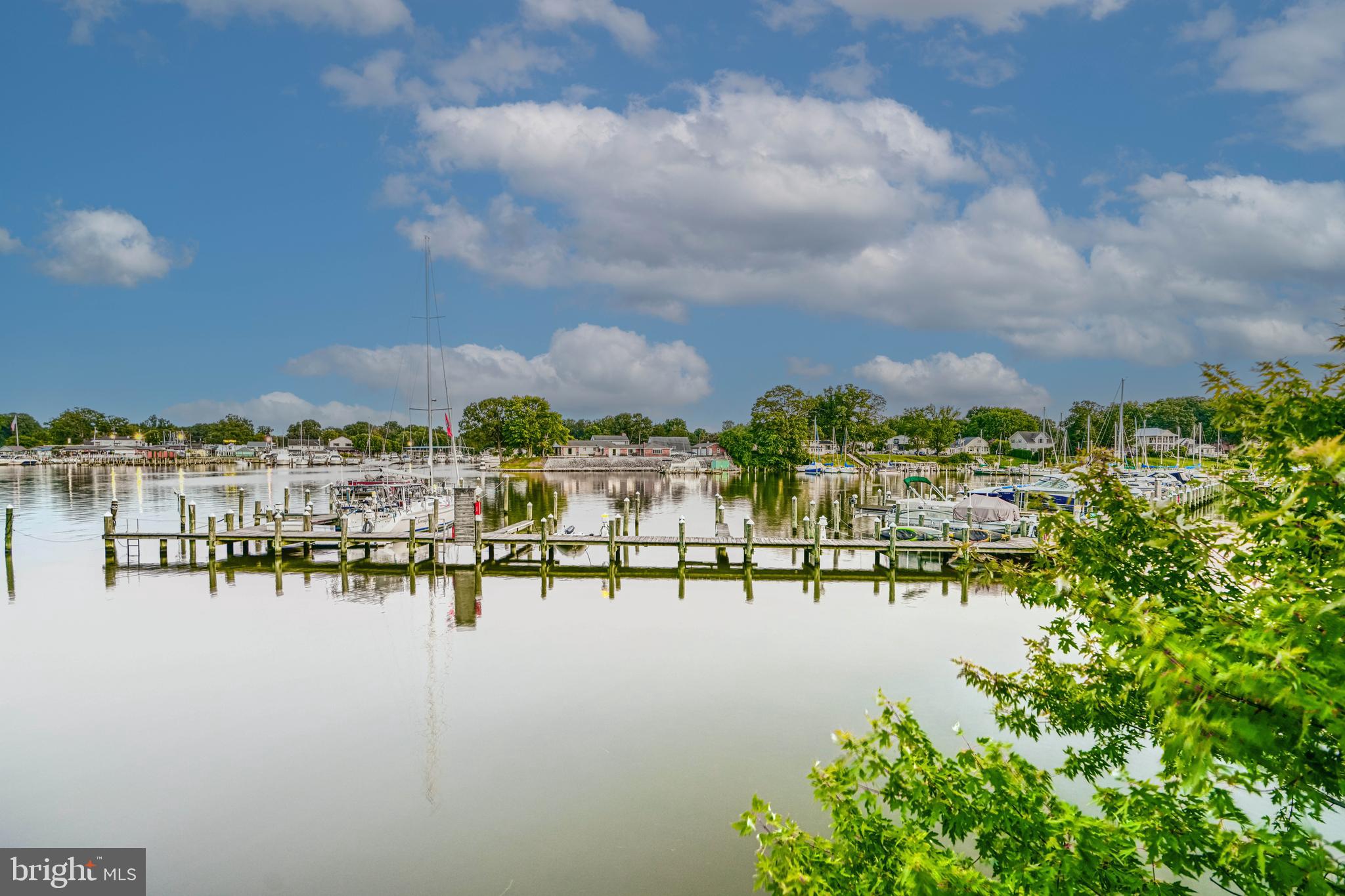 HOPEWELL POINTE - Residential