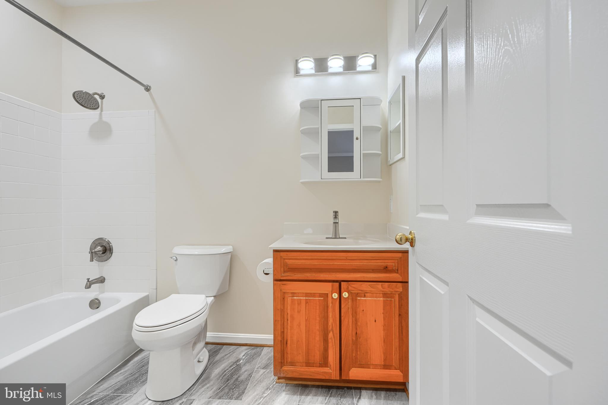 HOPEWELL POINTE - Residential