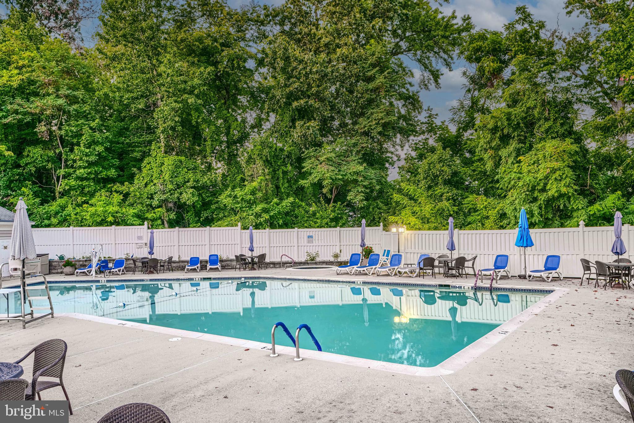 HOPEWELL POINTE - Residential