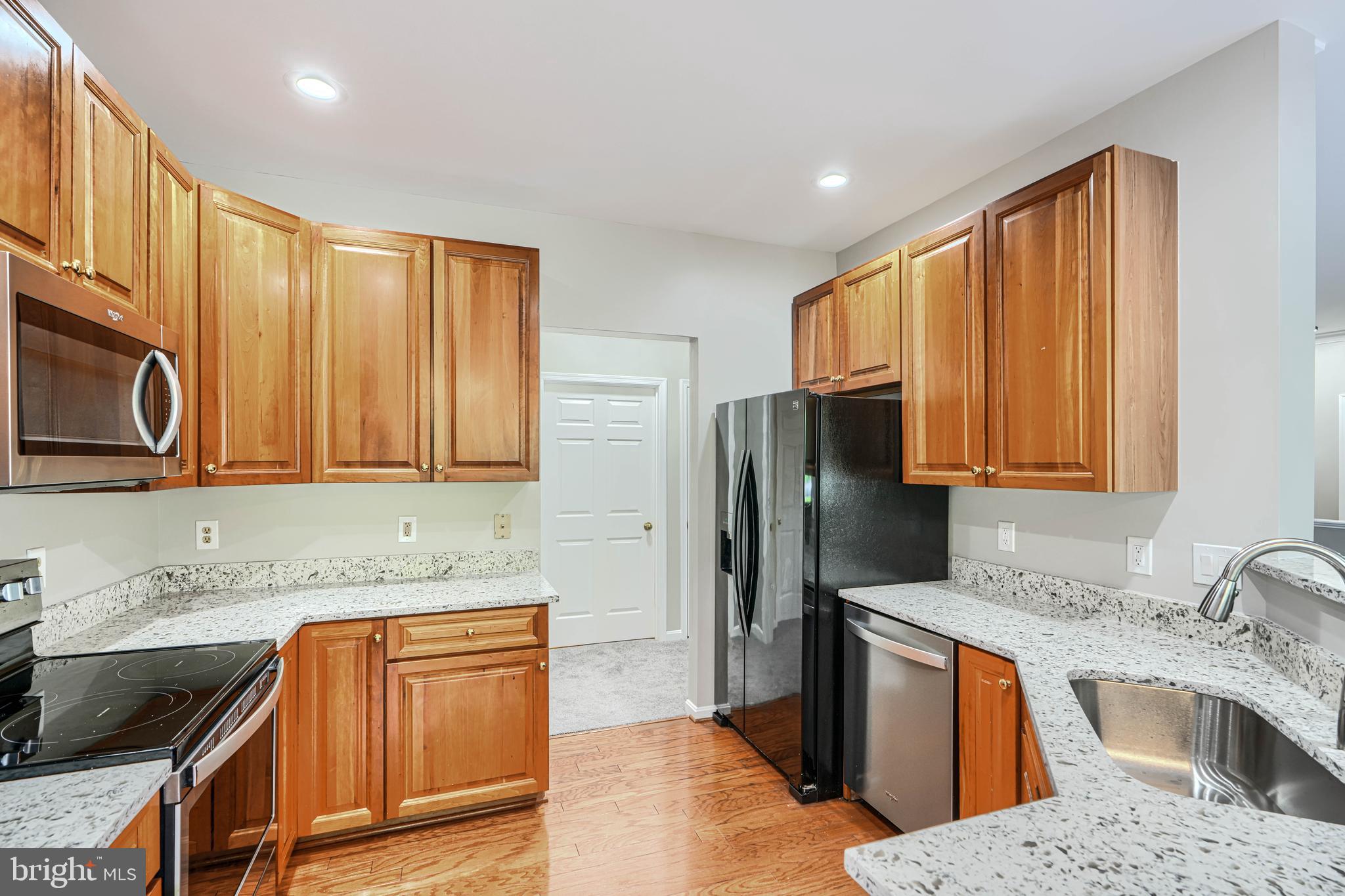 HOPEWELL POINTE - Residential