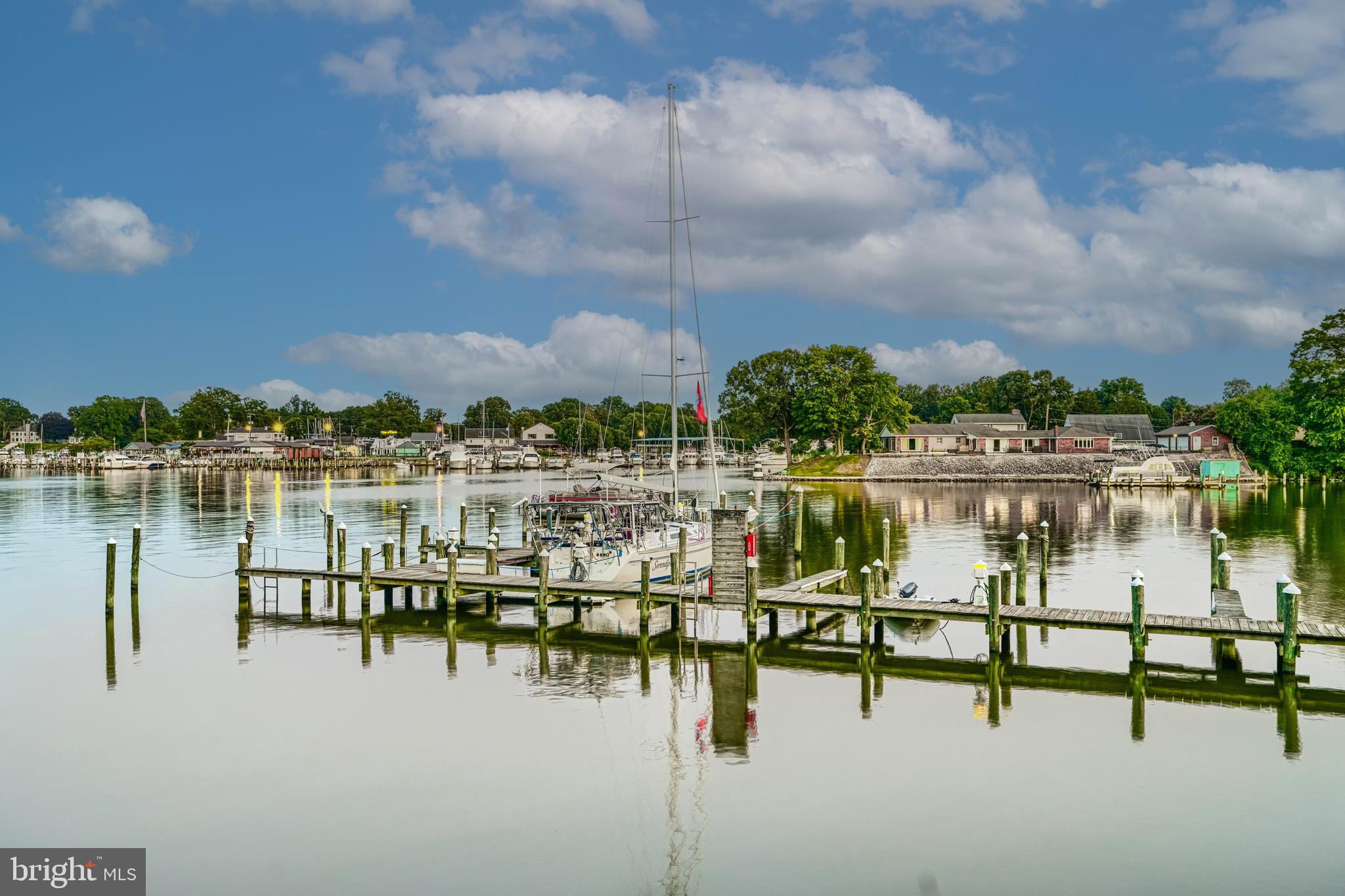 HOPEWELL POINTE - Residential