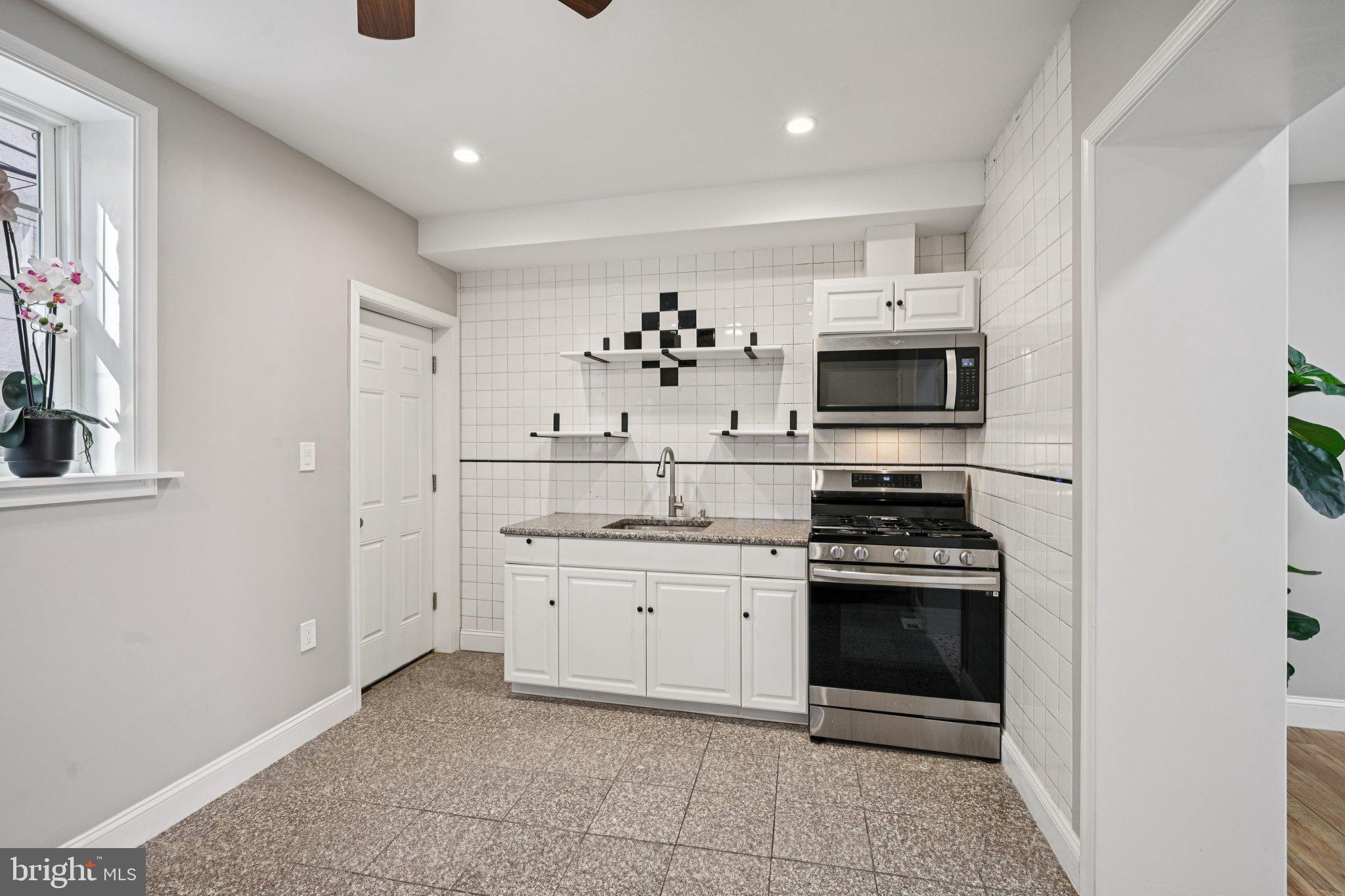 EAST PASSYUNK CROSSING - Residential