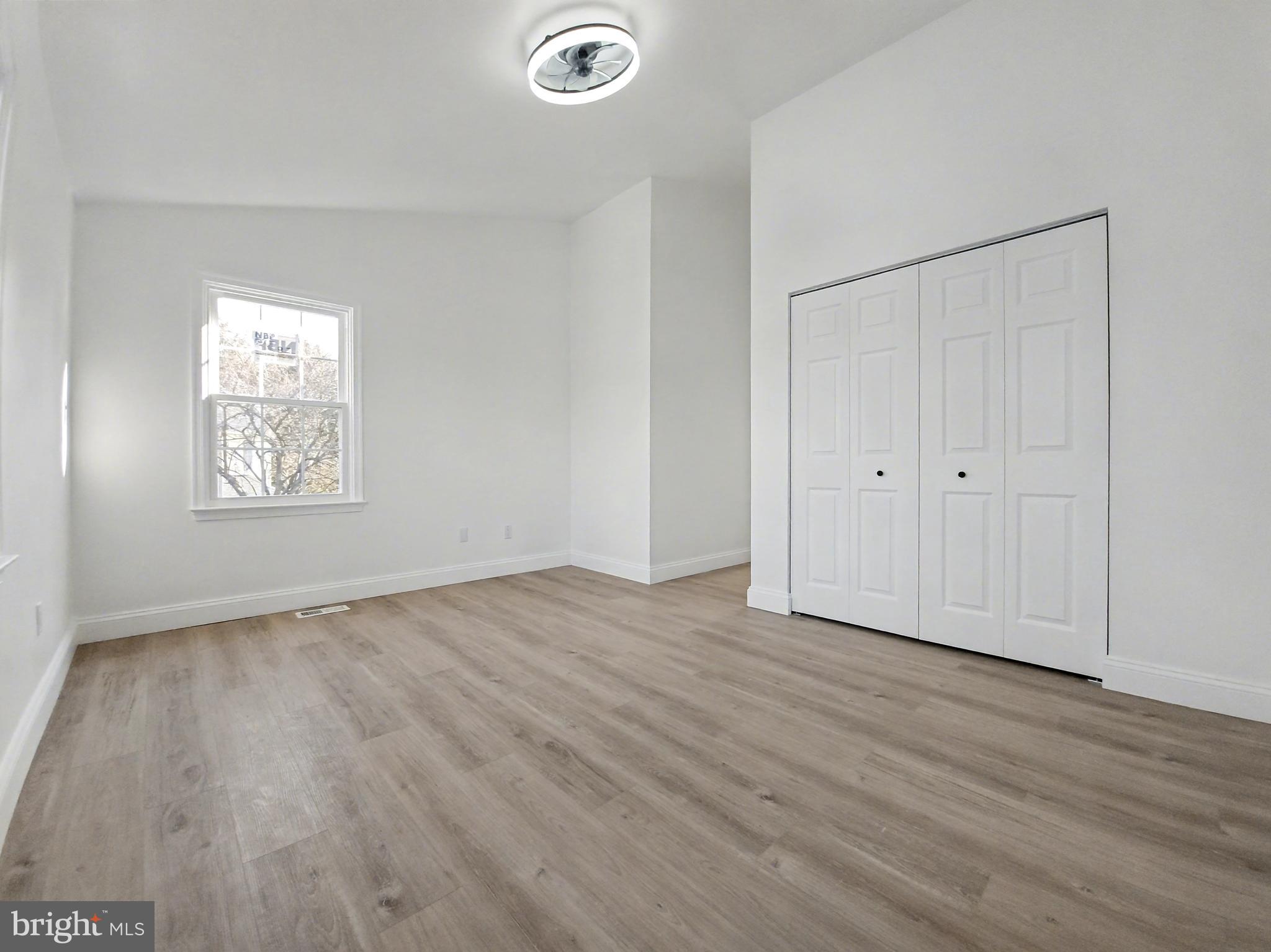 SUFFOLK PLACE - Residential