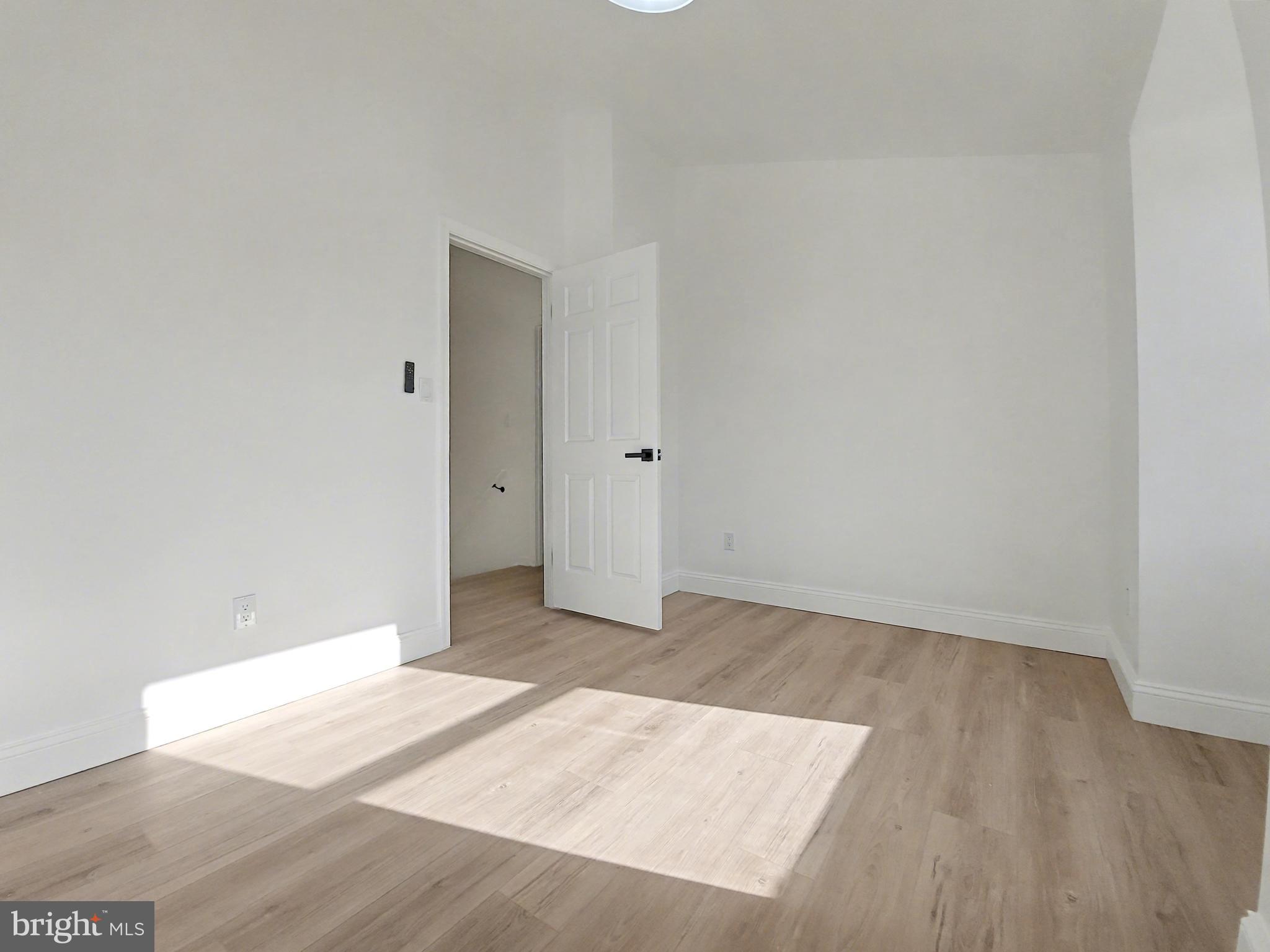 SUFFOLK PLACE - Residential