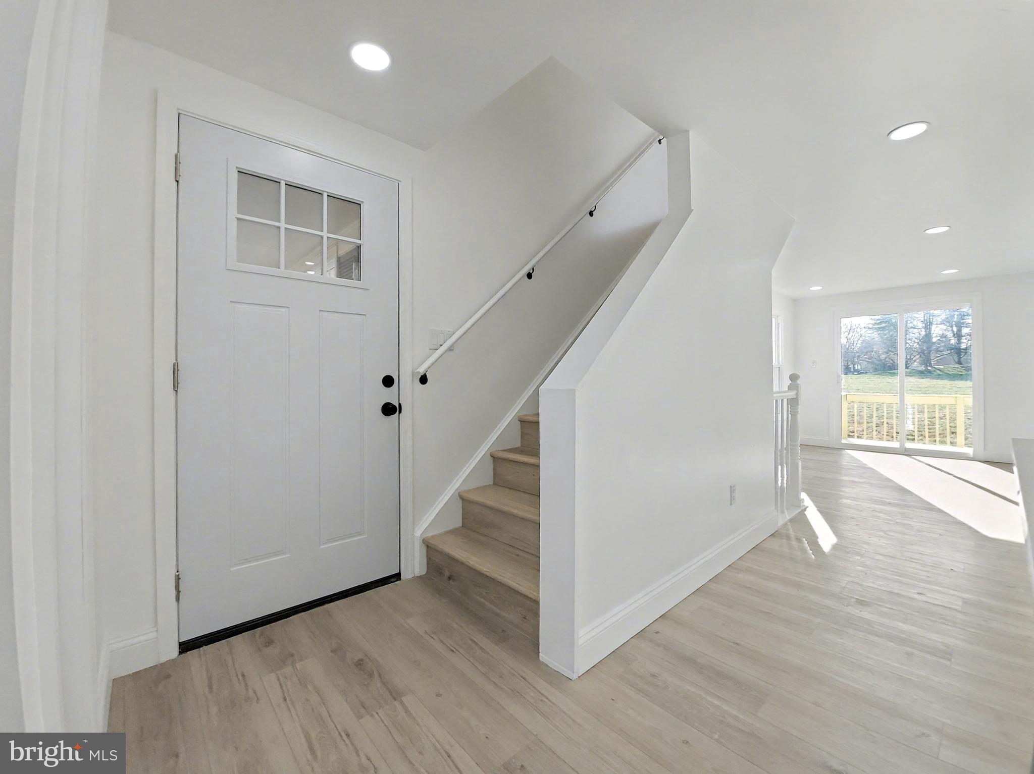 SUFFOLK PLACE - Residential