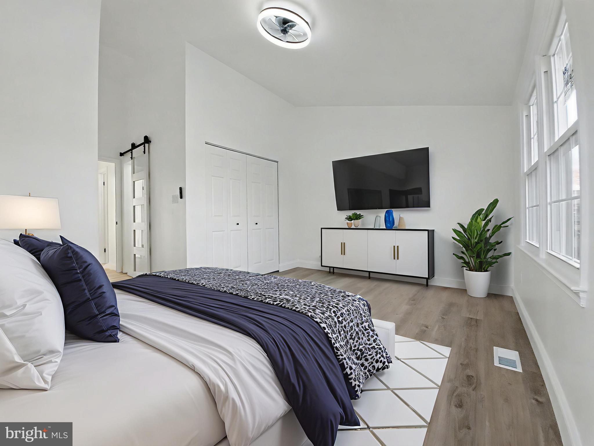 SUFFOLK PLACE - Residential