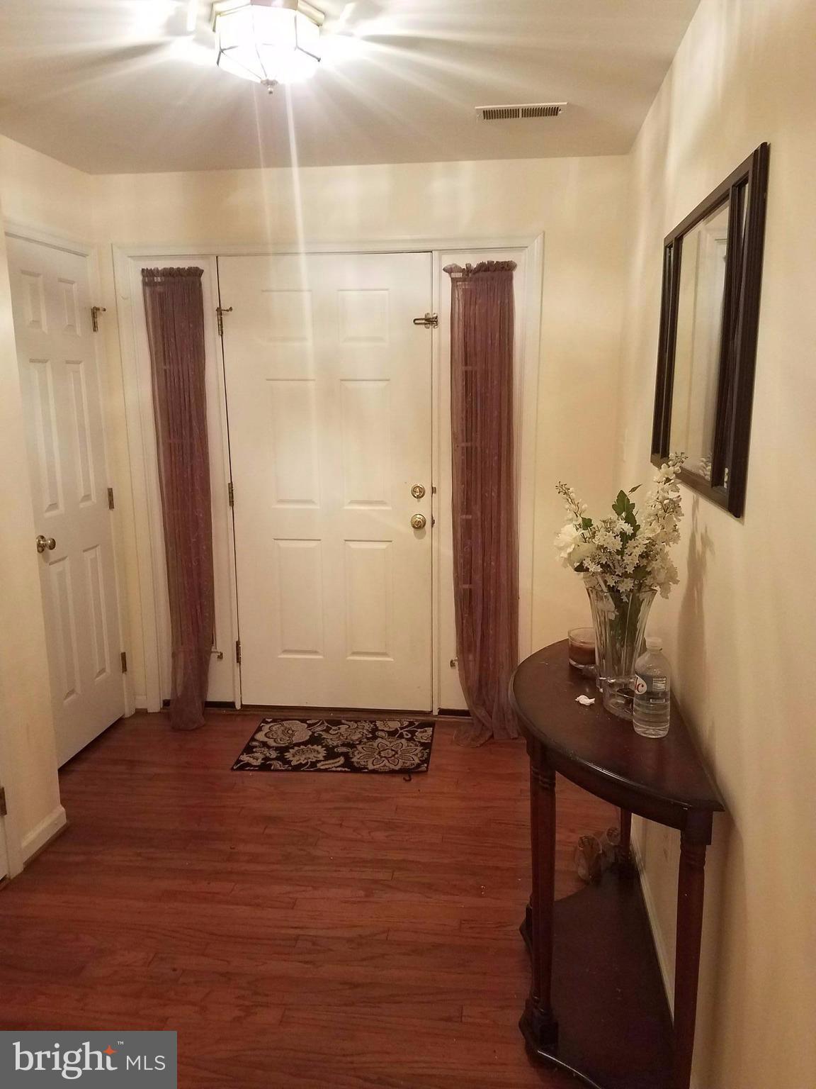 CASCADES - Residential Lease