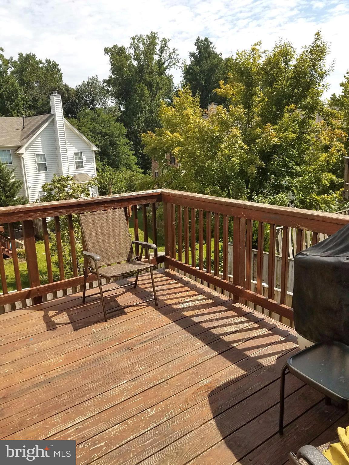 CASCADES - Residential Lease