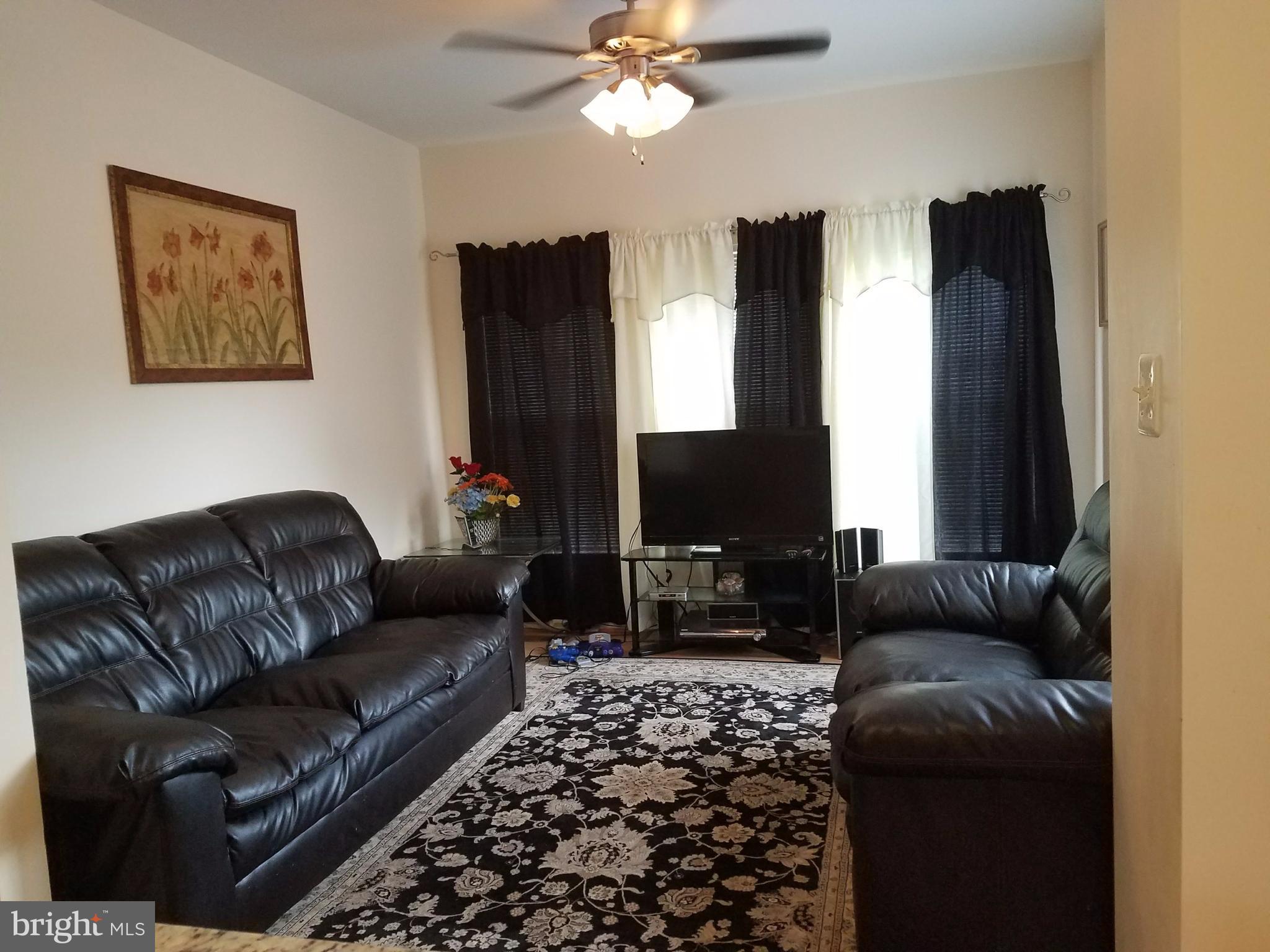 CASCADES - Residential Lease