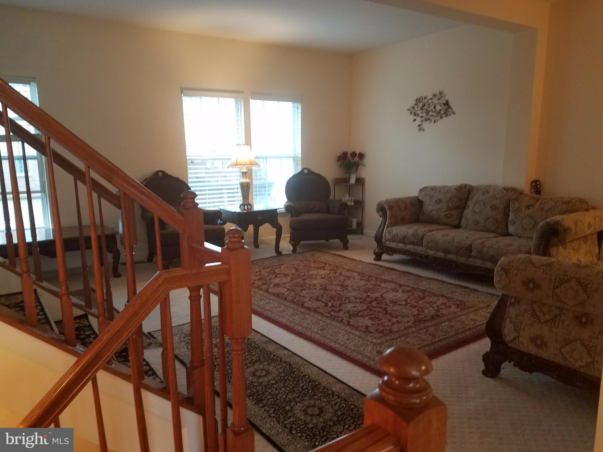 CASCADES - Residential Lease