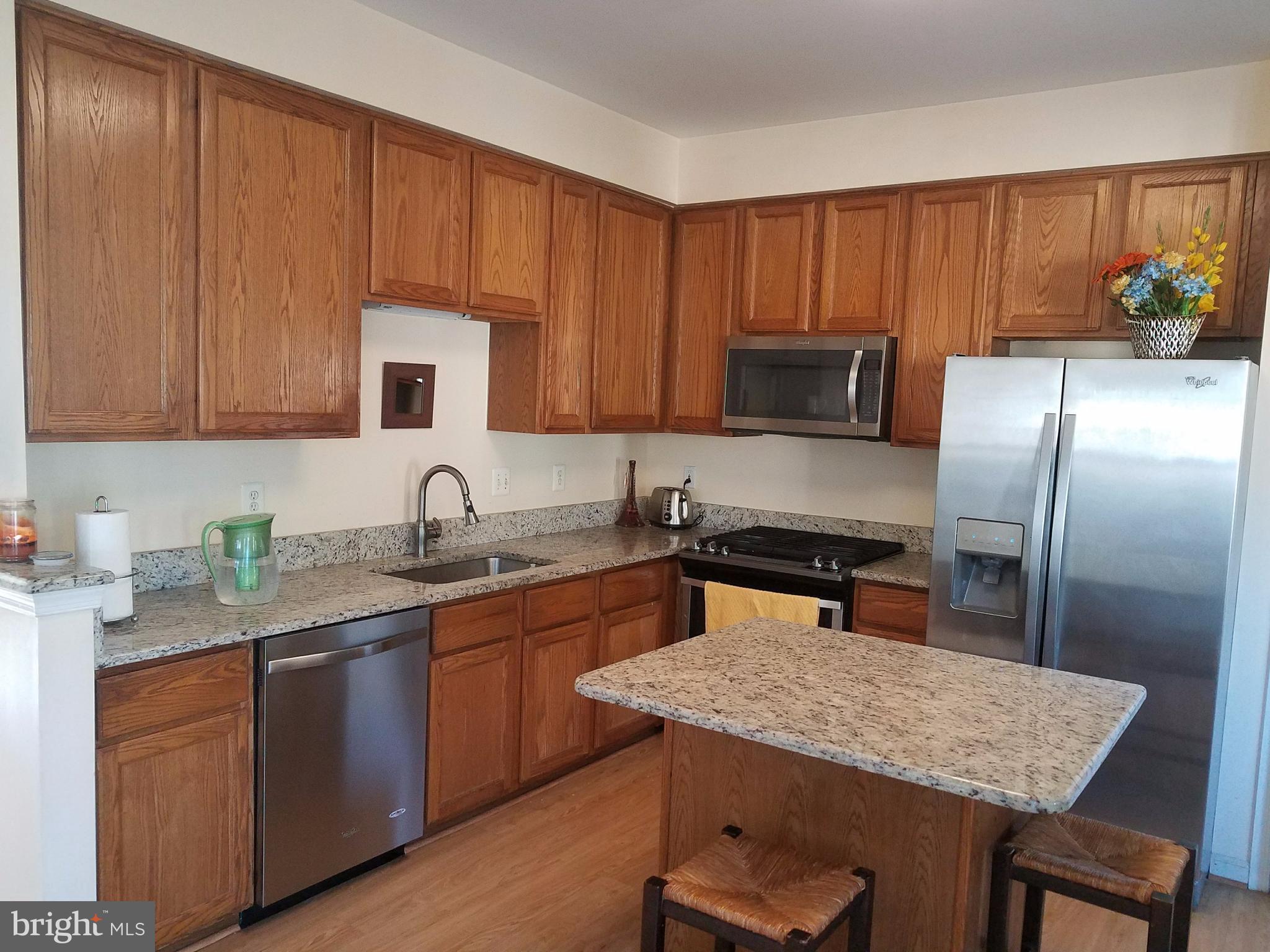 CASCADES - Residential Lease