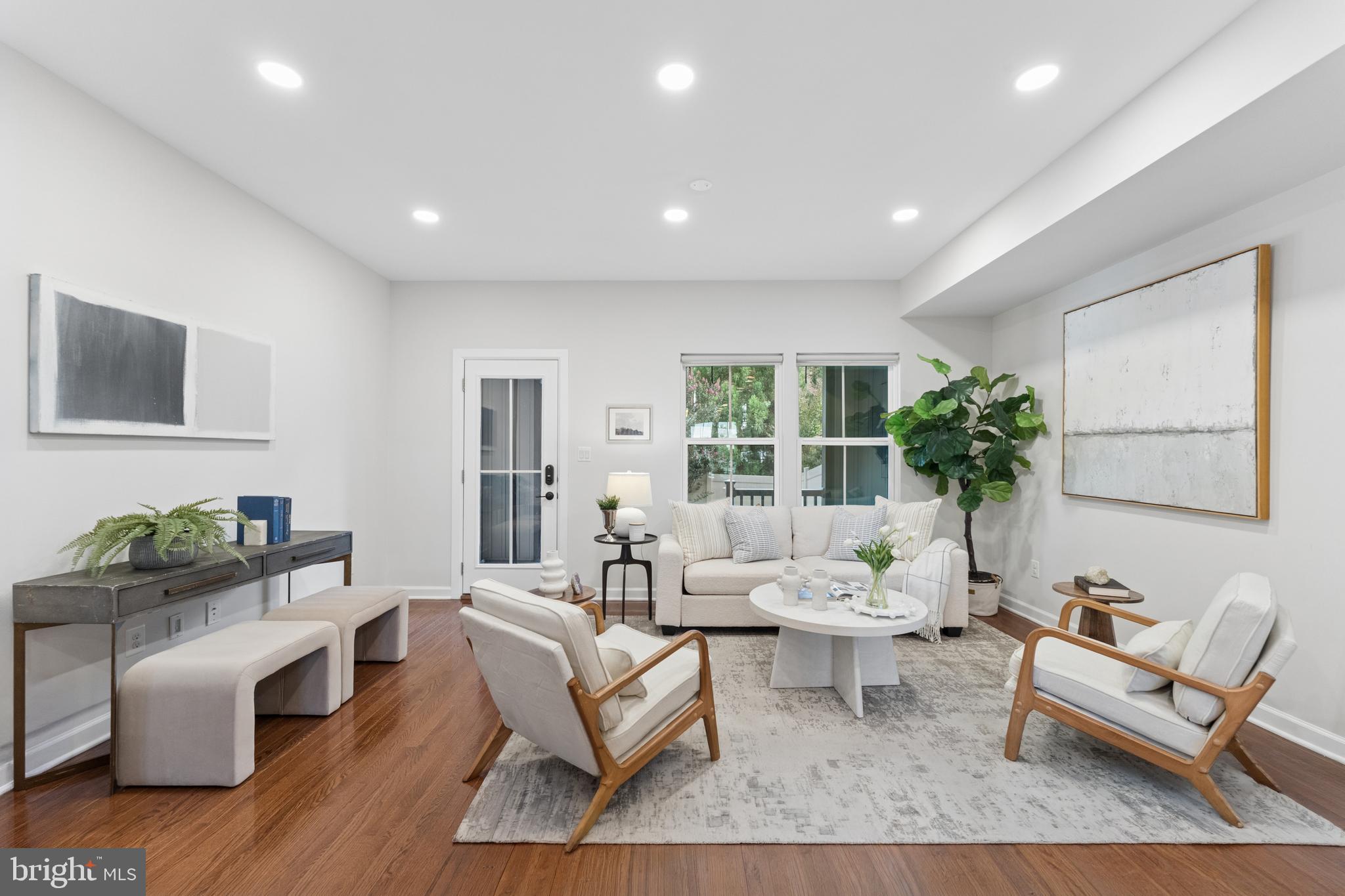 9251 WOOD VIOLET COURT