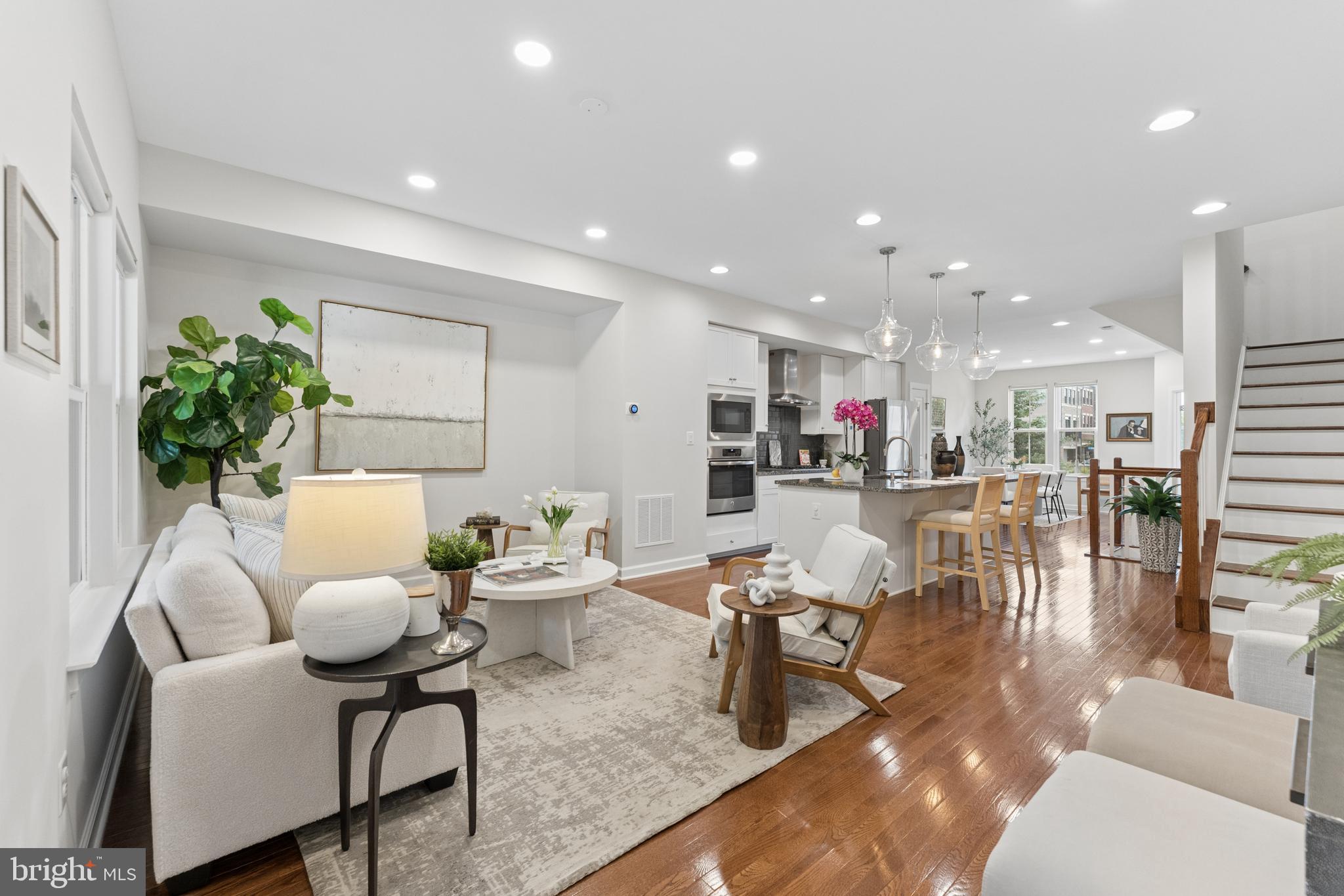 9251 WOOD VIOLET COURT