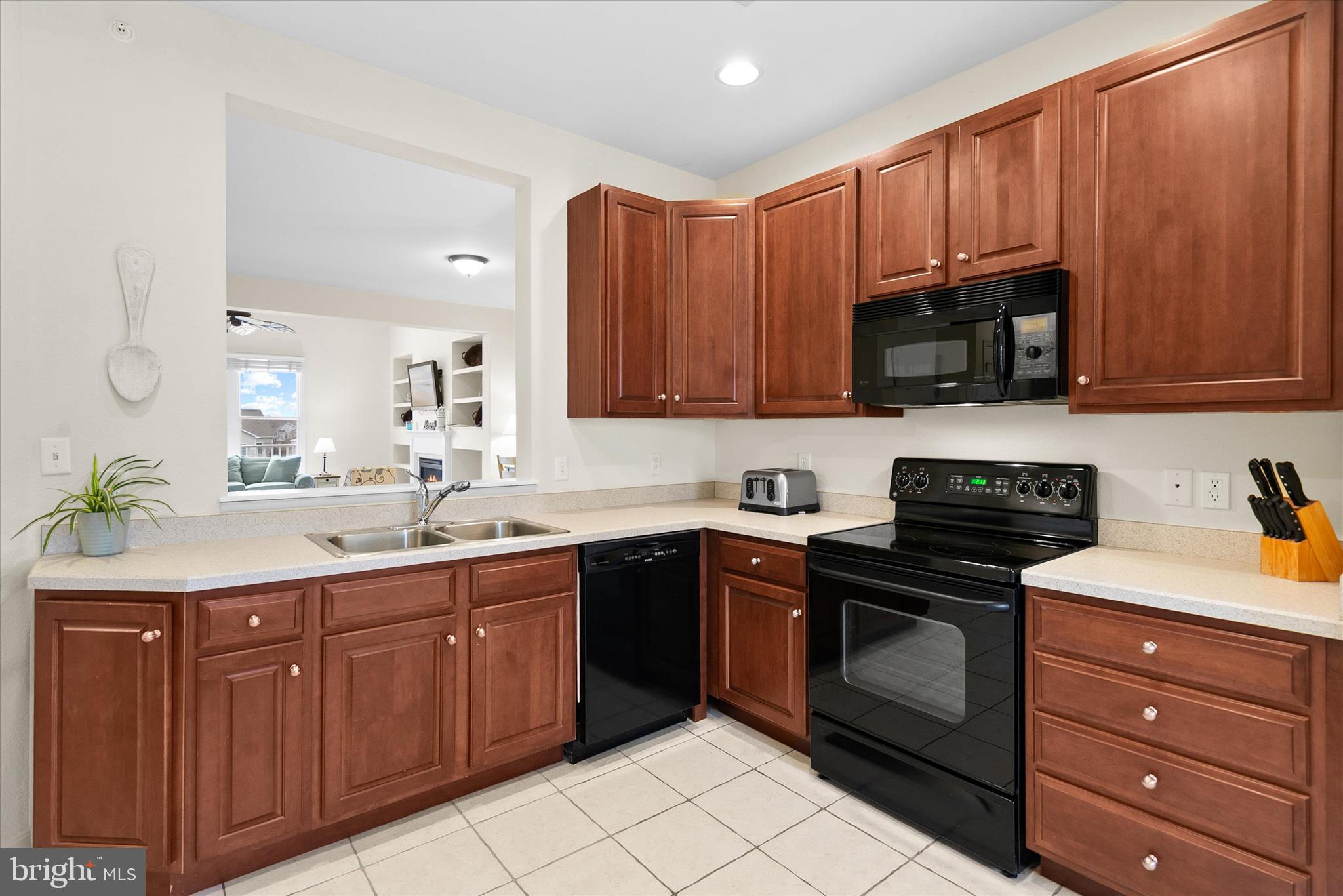 BEAR TRAP - Residential