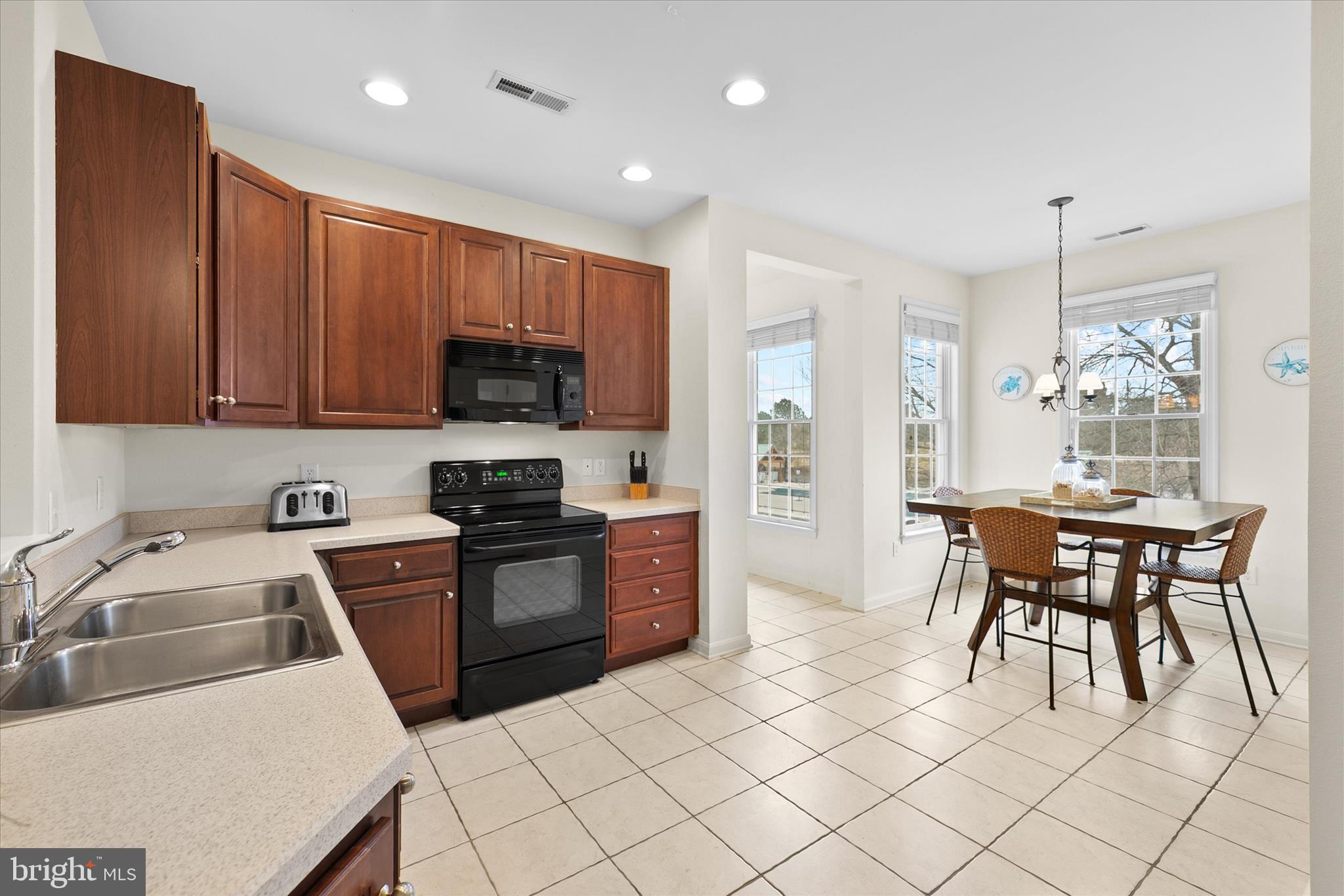 BEAR TRAP - Residential