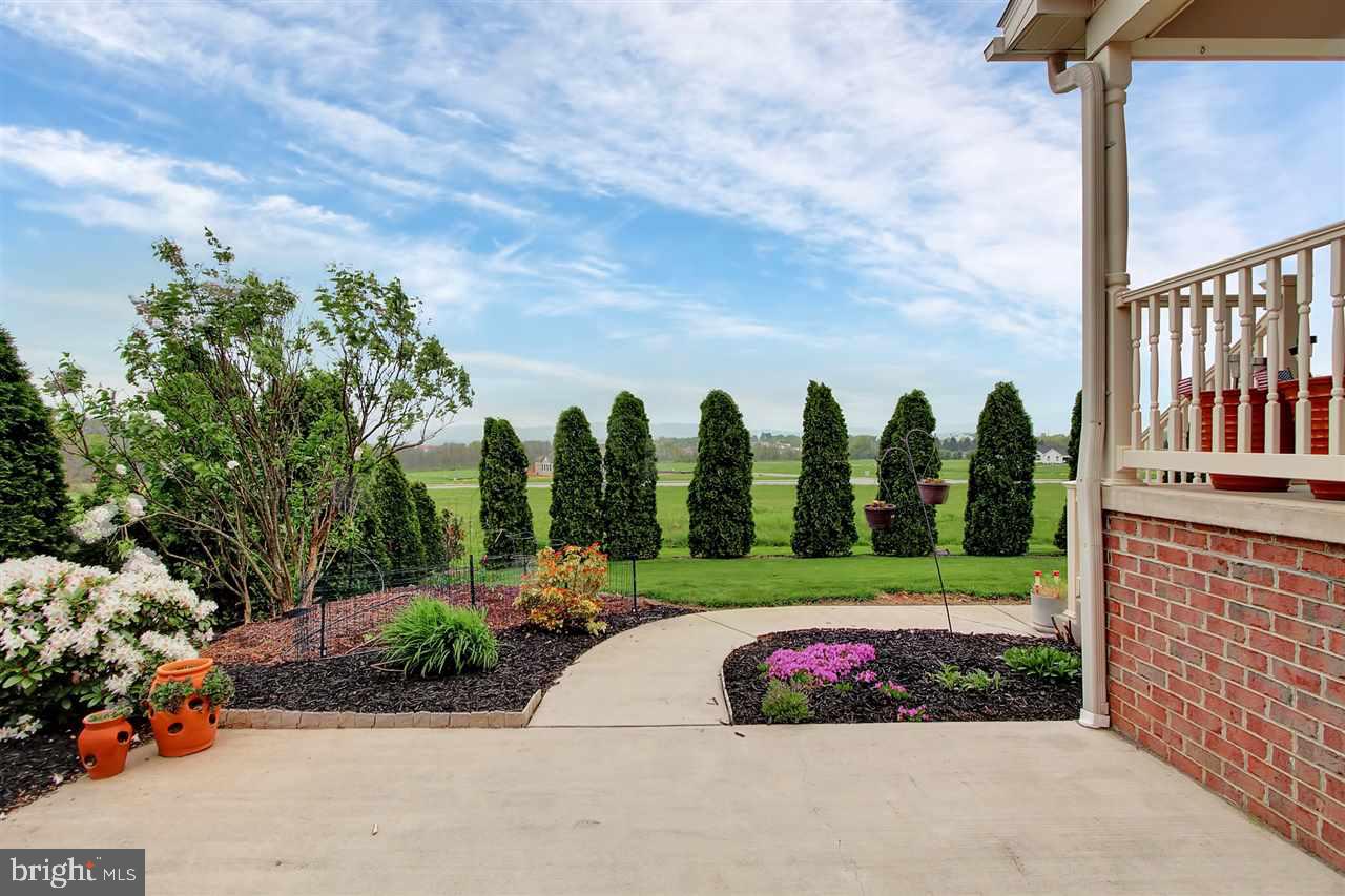 DONWOOD ESTATES - Residential