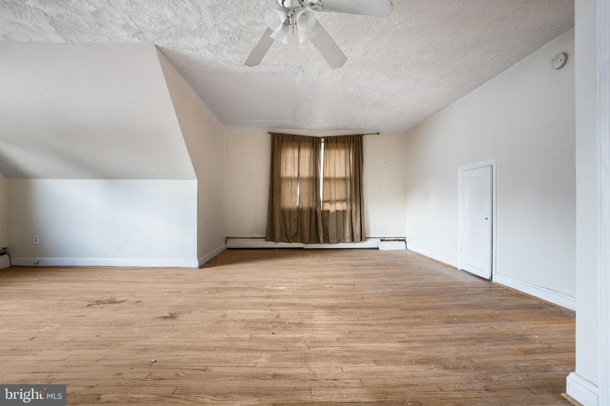 HOWARD PARK - Residential