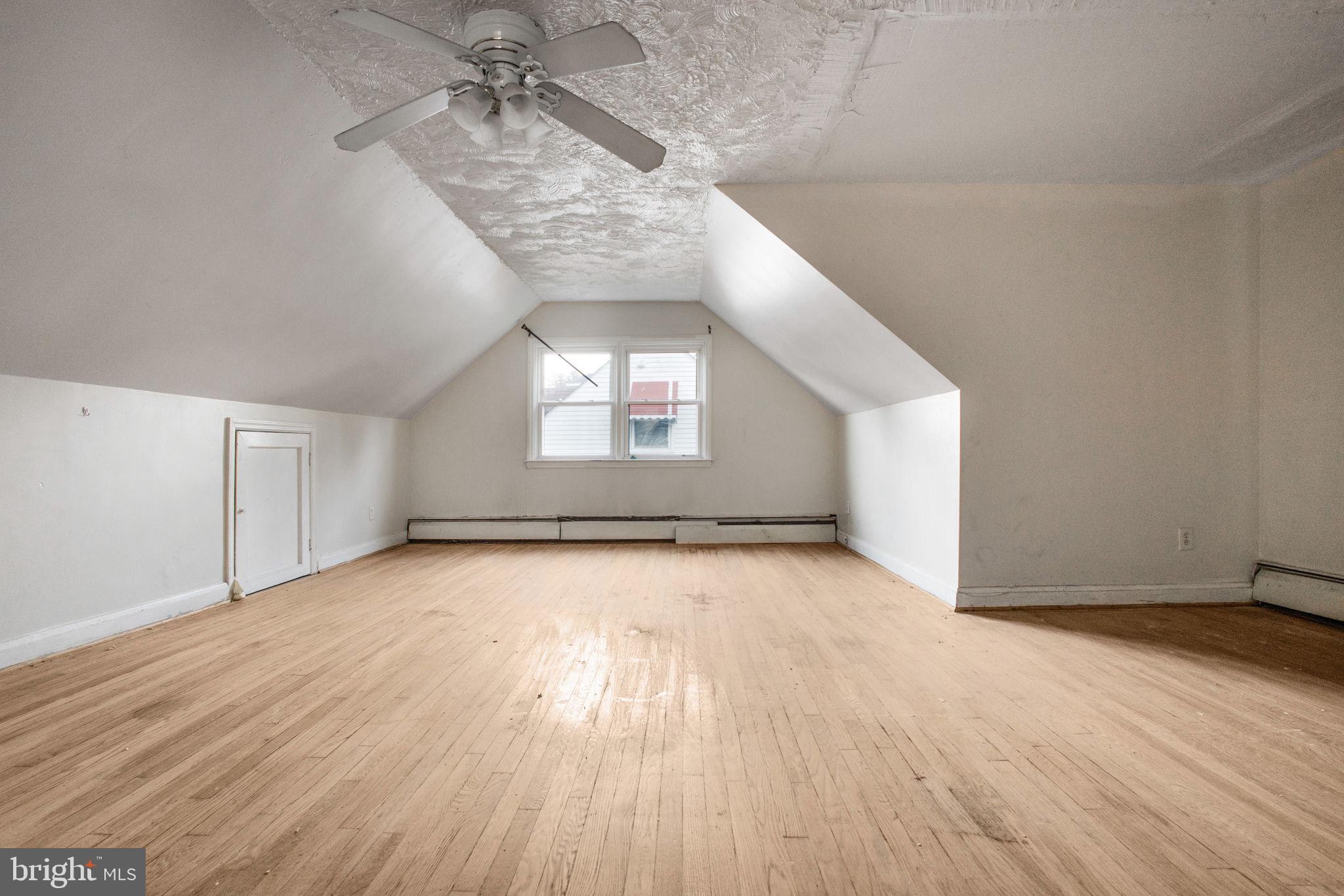 HOWARD PARK - Residential