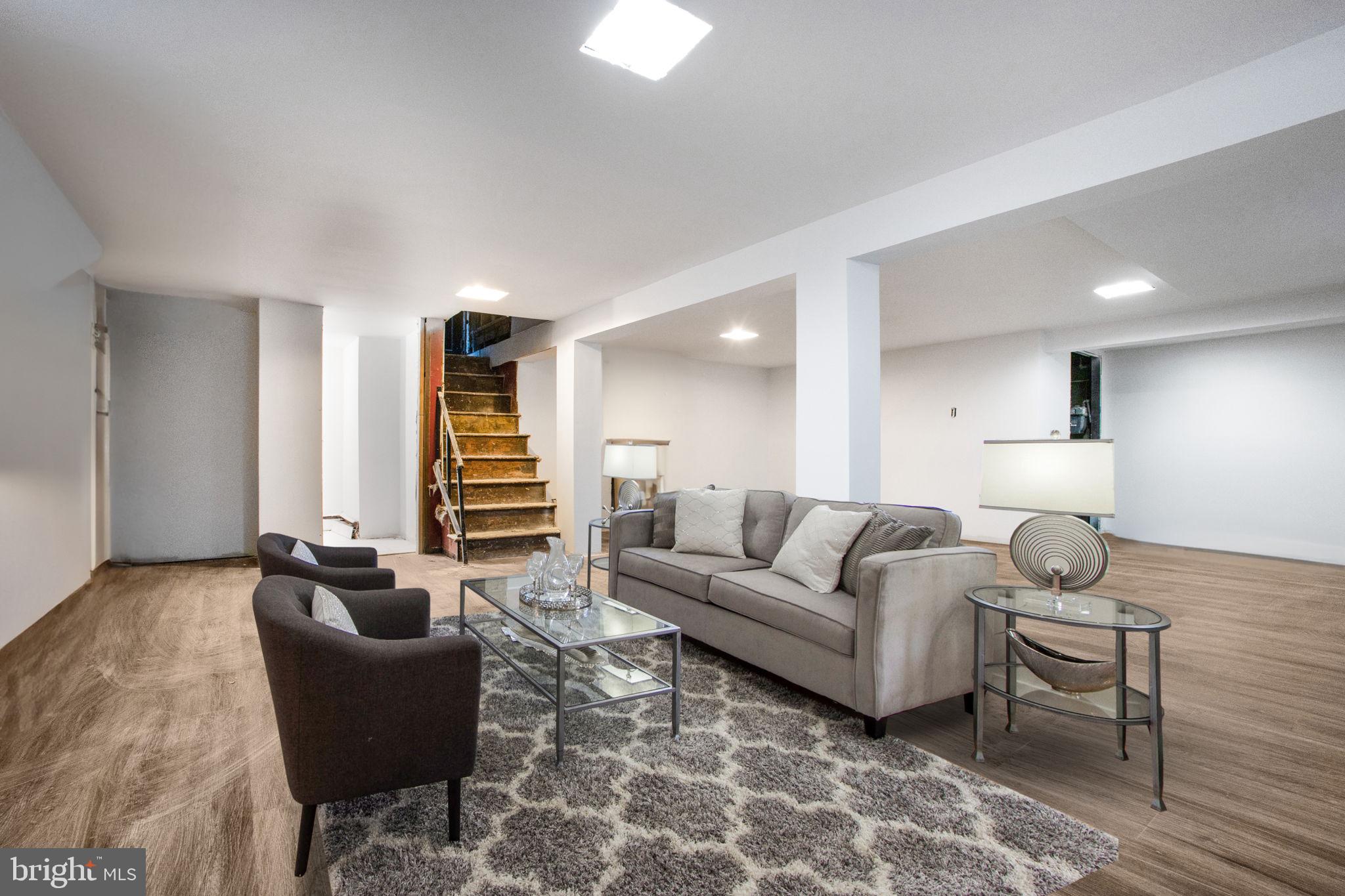 HOWARD PARK - Residential