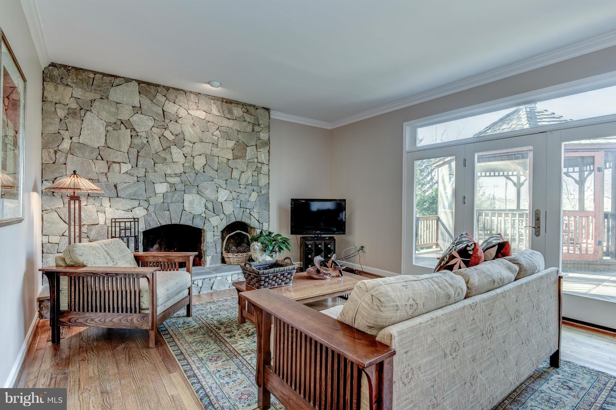 THE PALISADES - Residential