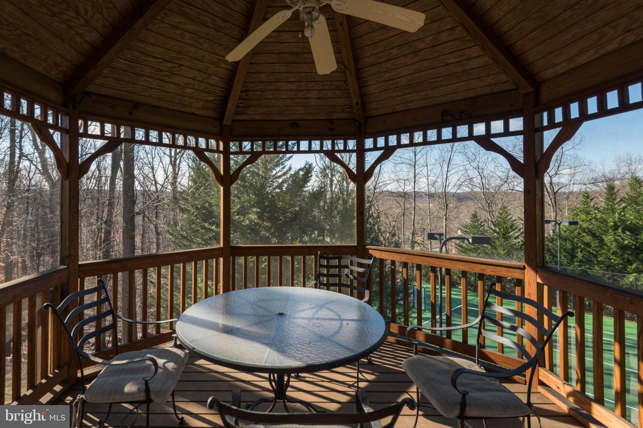 THE PALISADES - Residential