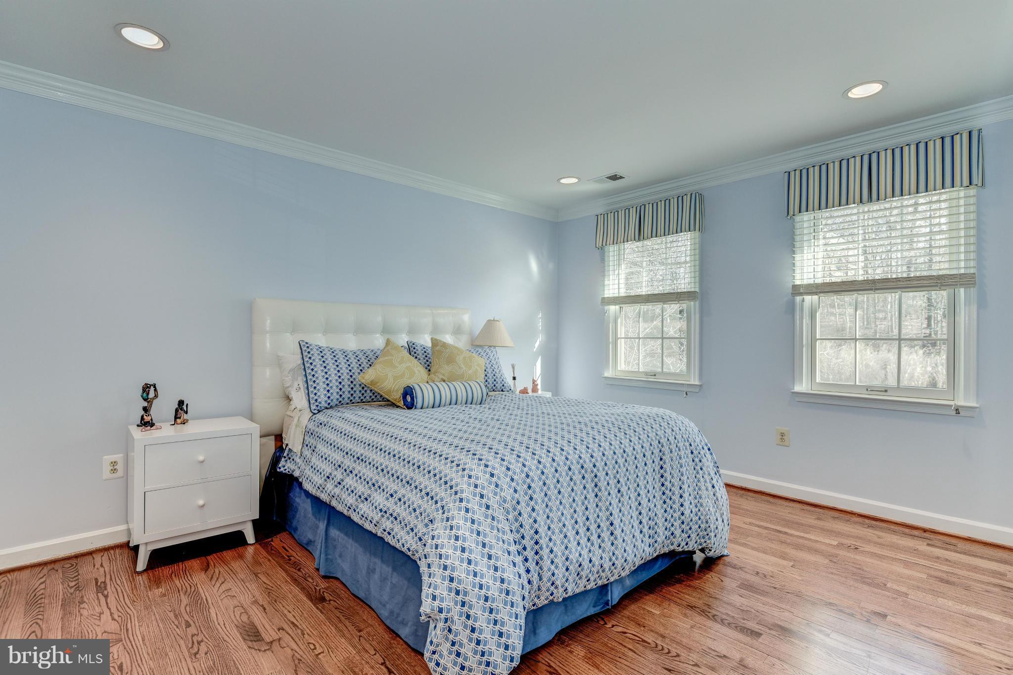 THE PALISADES - Residential