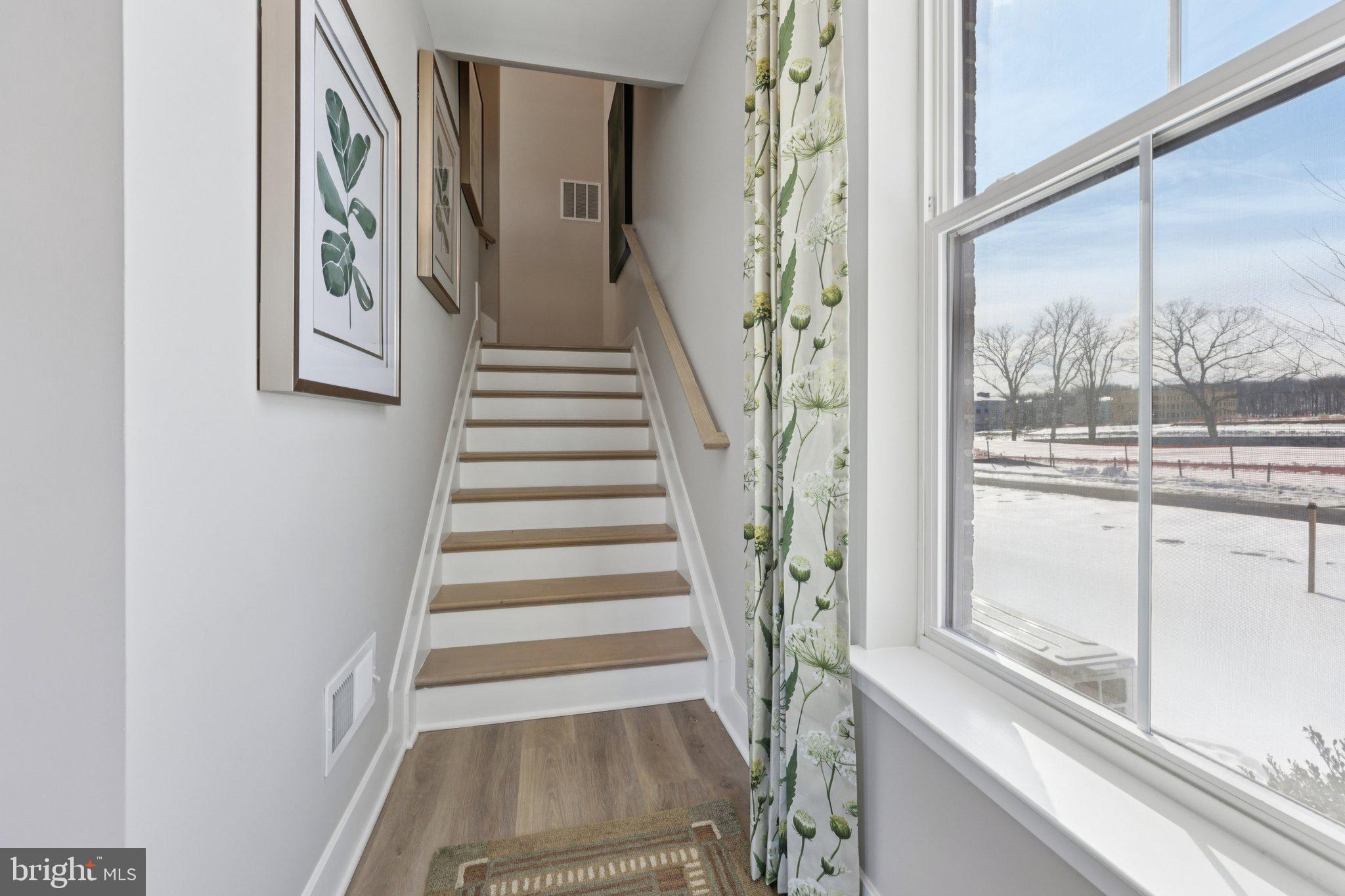 INNOVATION TOWN CENTER - Residential