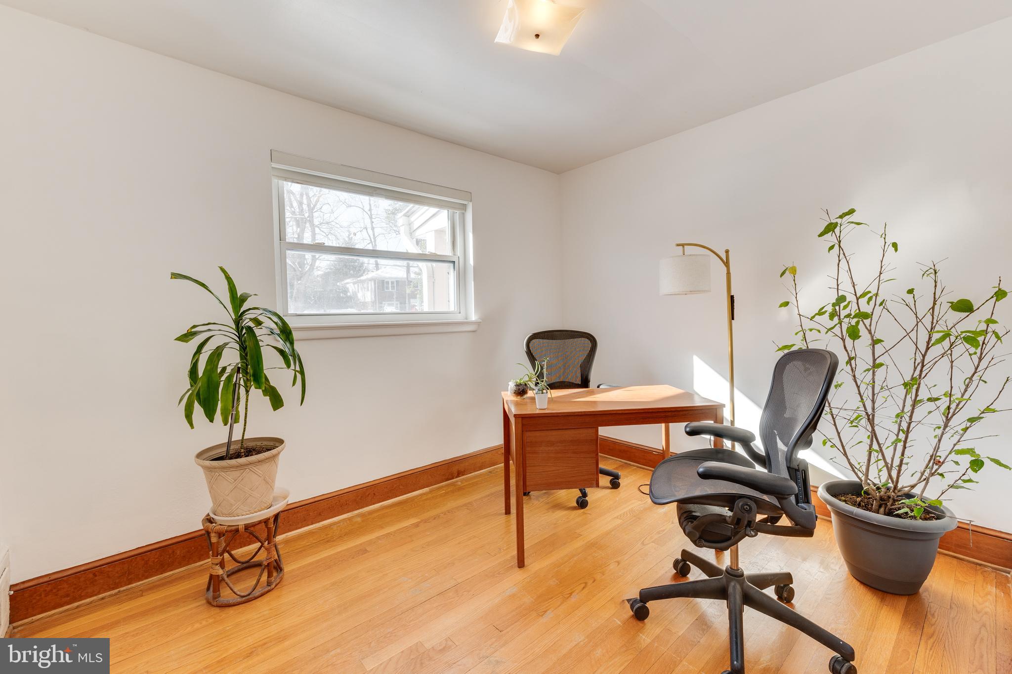 BROYHILL PARK - Residential