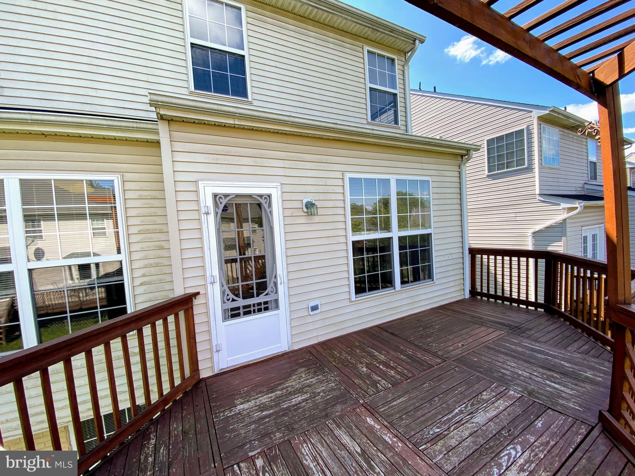 SPRING RIDGE - Residential Lease