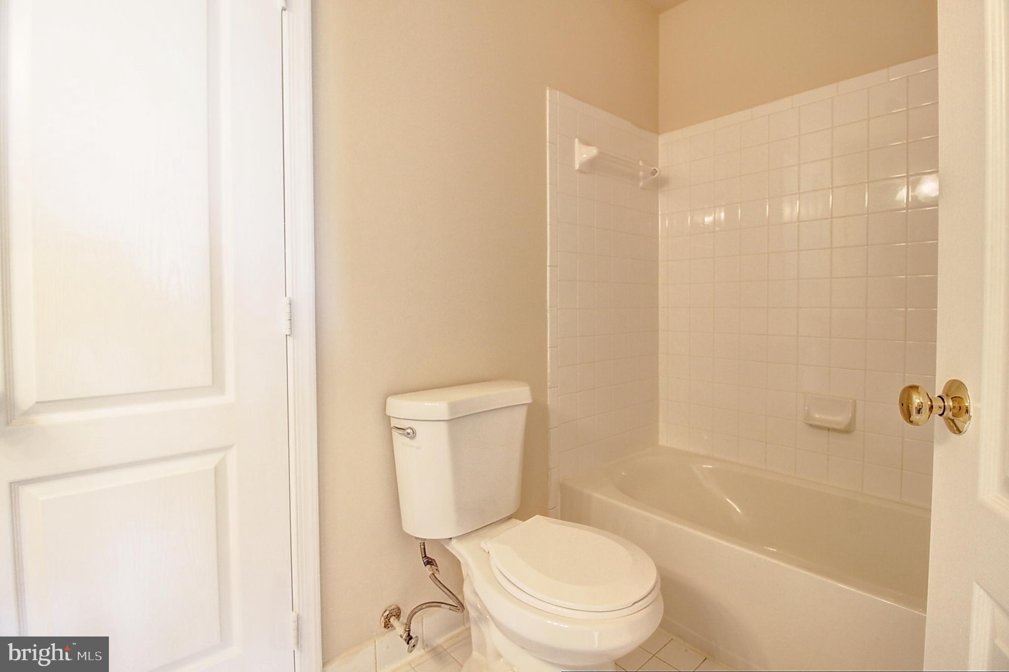 SPRING RIDGE - Residential Lease