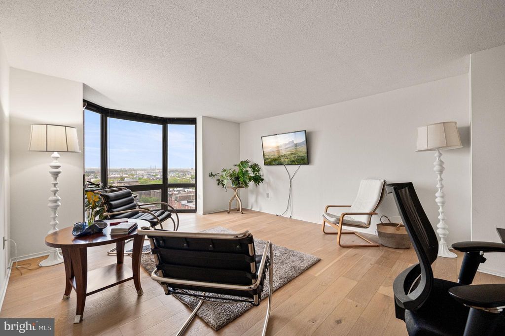 Photo of 2018 - 32 Walnut Street #15M, PHILADELPHIA, PA 19103 (MLS # PAPH2611550)