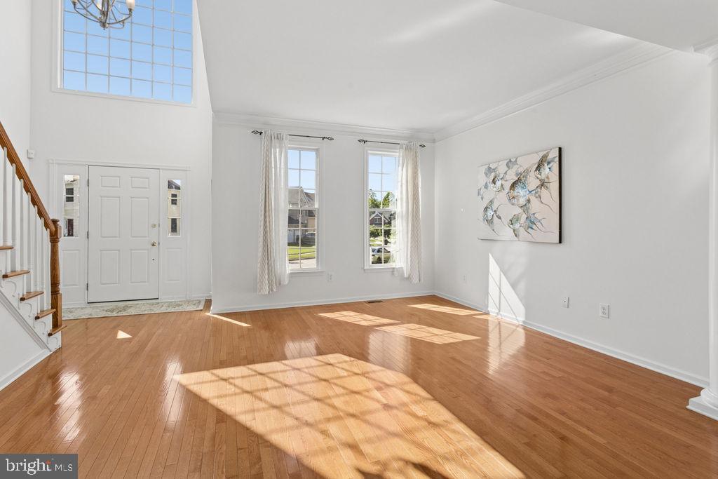 43 LOCKWOOD DRIVE