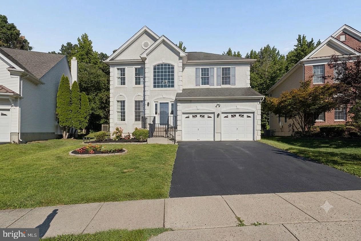 43 LOCKWOOD DRIVE