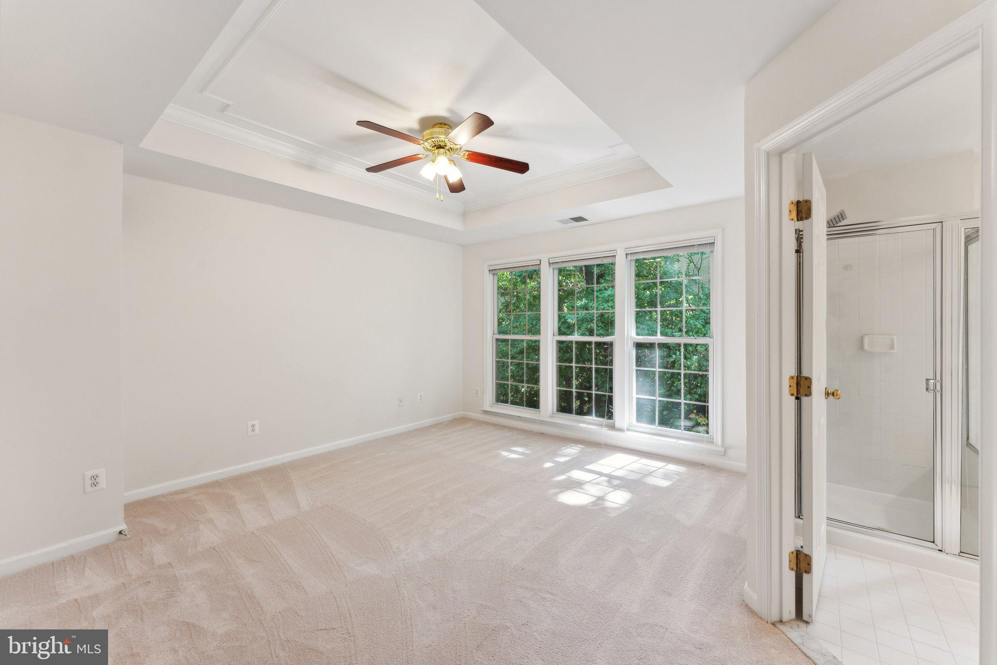 HERITAGE WOODS - Residential Lease