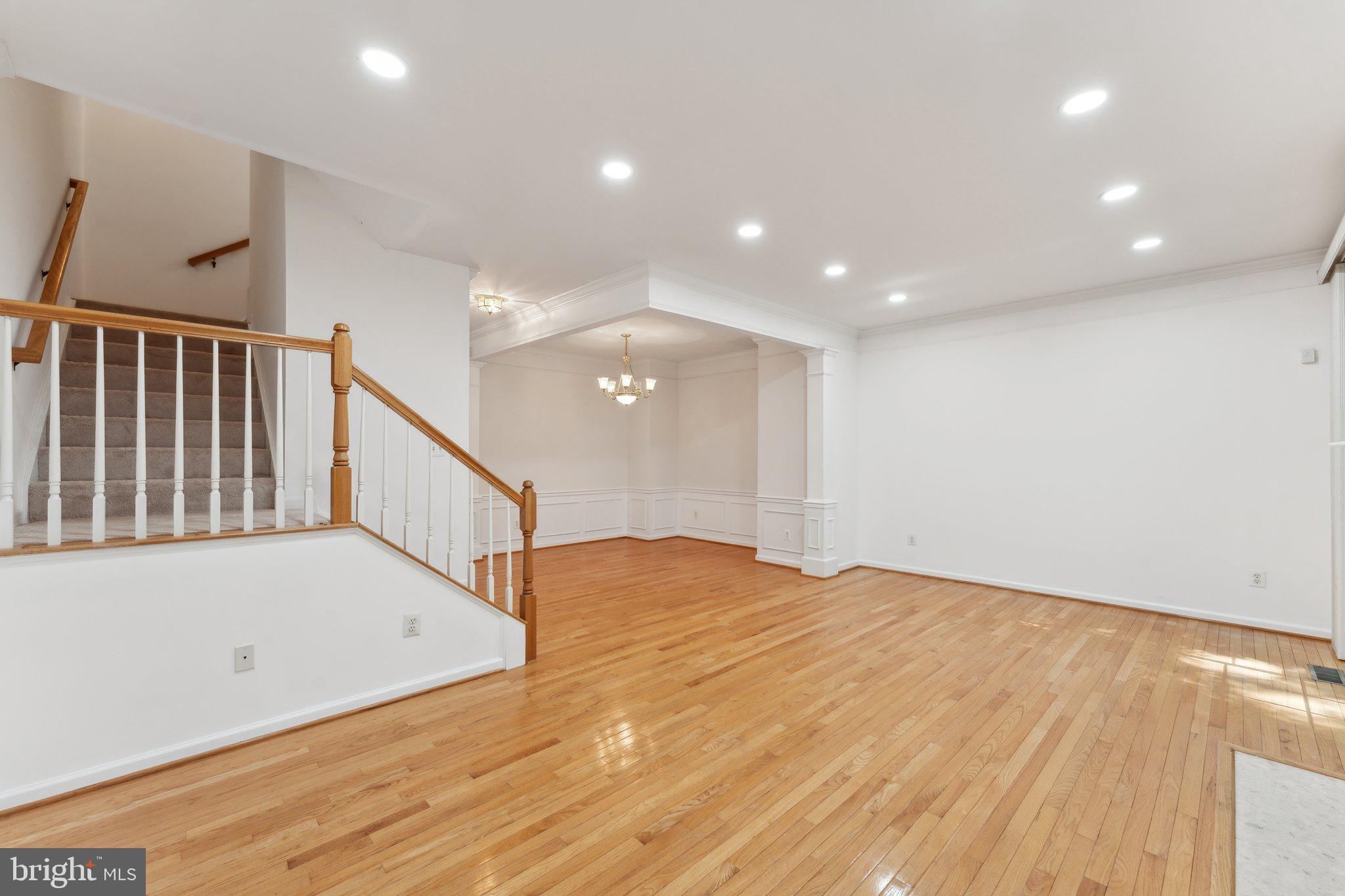 HERITAGE WOODS - Residential Lease