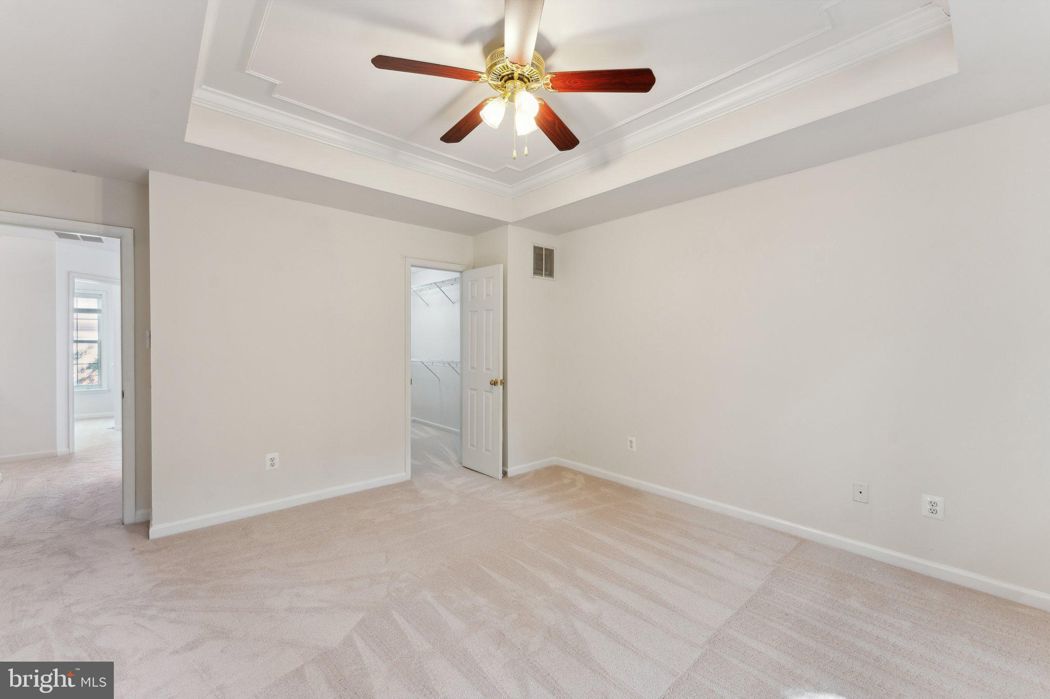 HERITAGE WOODS - Residential Lease