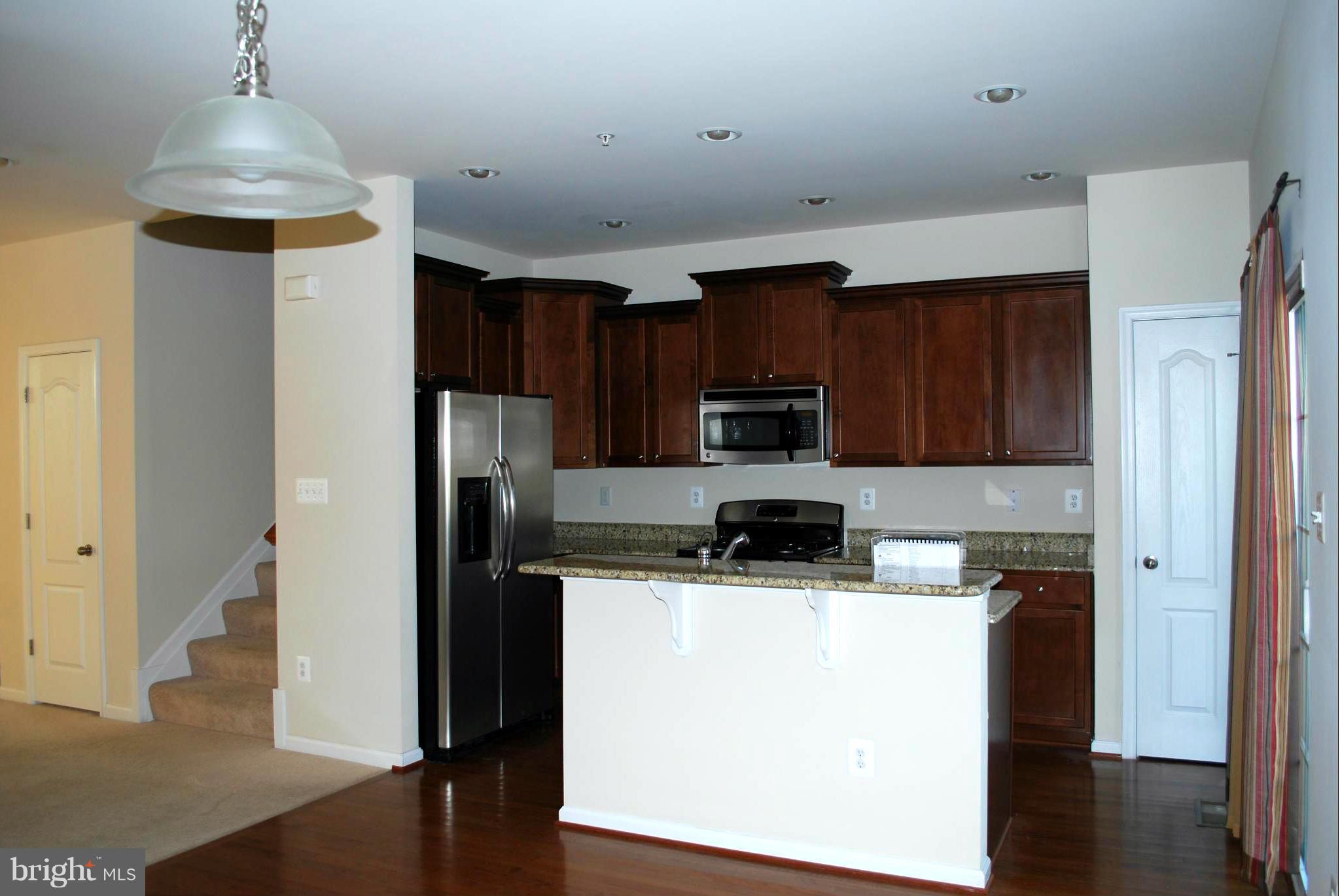 ST CHARLES SUB - GLENEAGLES - Residential Lease