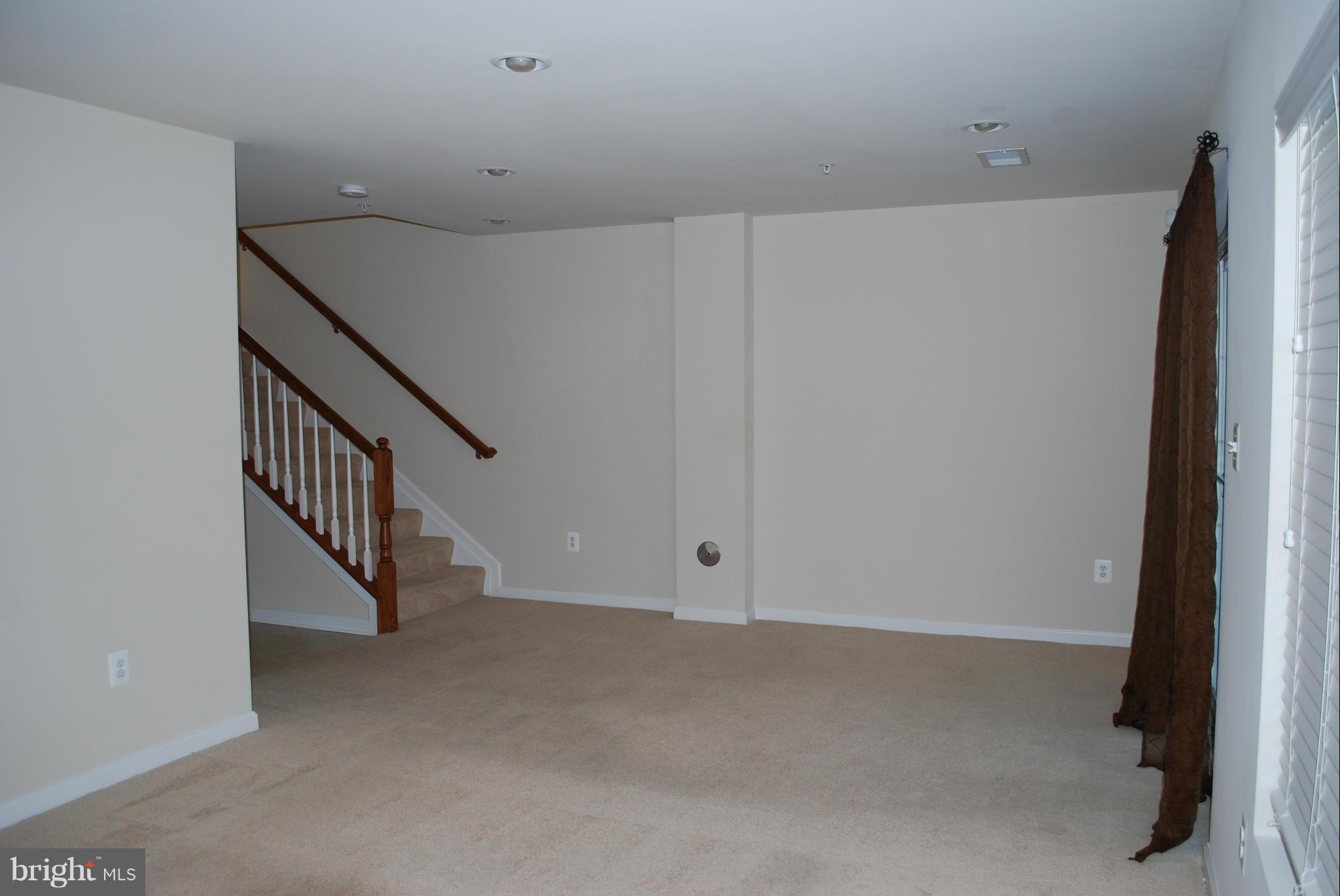 ST CHARLES SUB - GLENEAGLES - Residential Lease