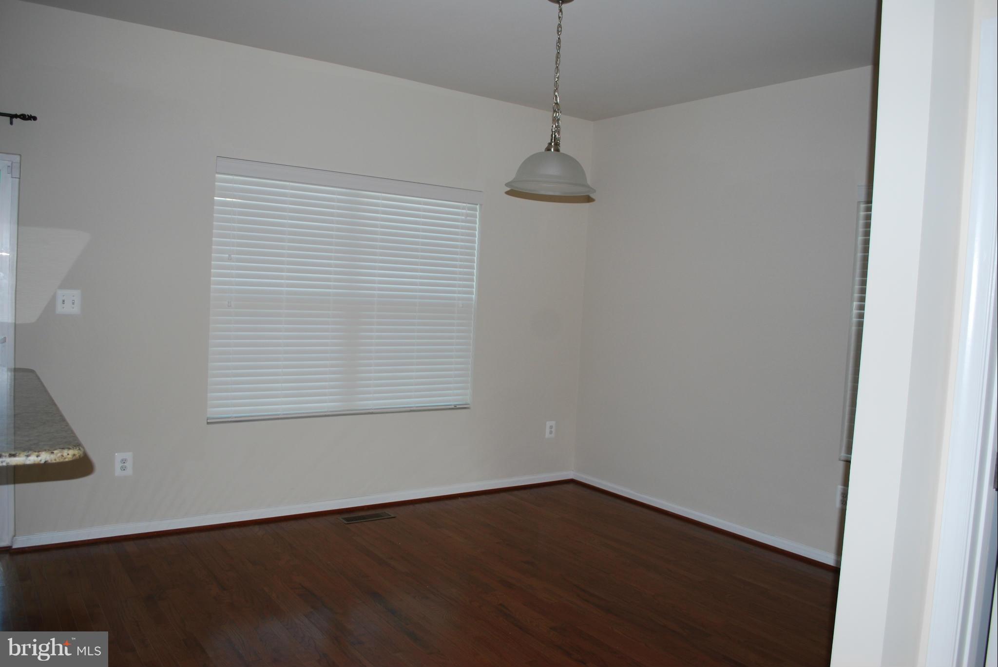 ST CHARLES SUB - GLENEAGLES - Residential Lease