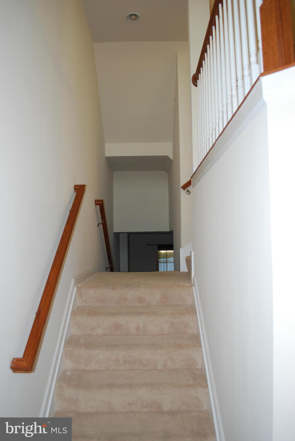 ST CHARLES SUB - GLENEAGLES - Residential Lease